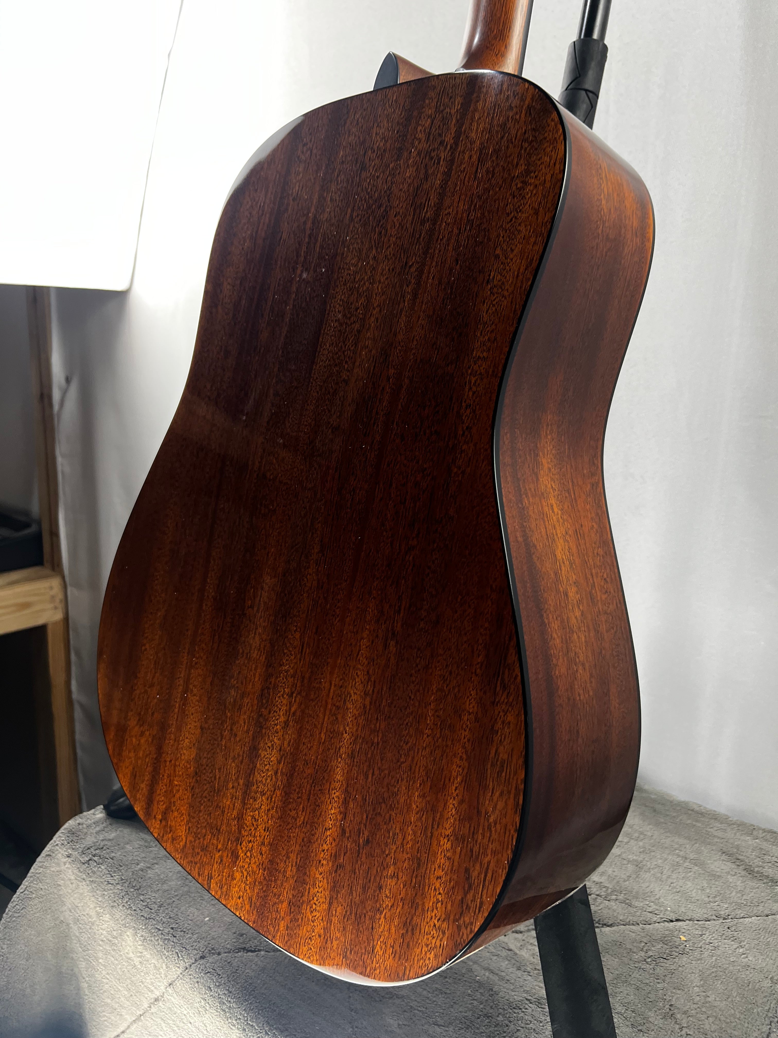 DE Retro Plus Mahogany Road Series Left-Handed Acoustic-electric Guitar - Natural Aging Toner #504 GET PLEK'D!