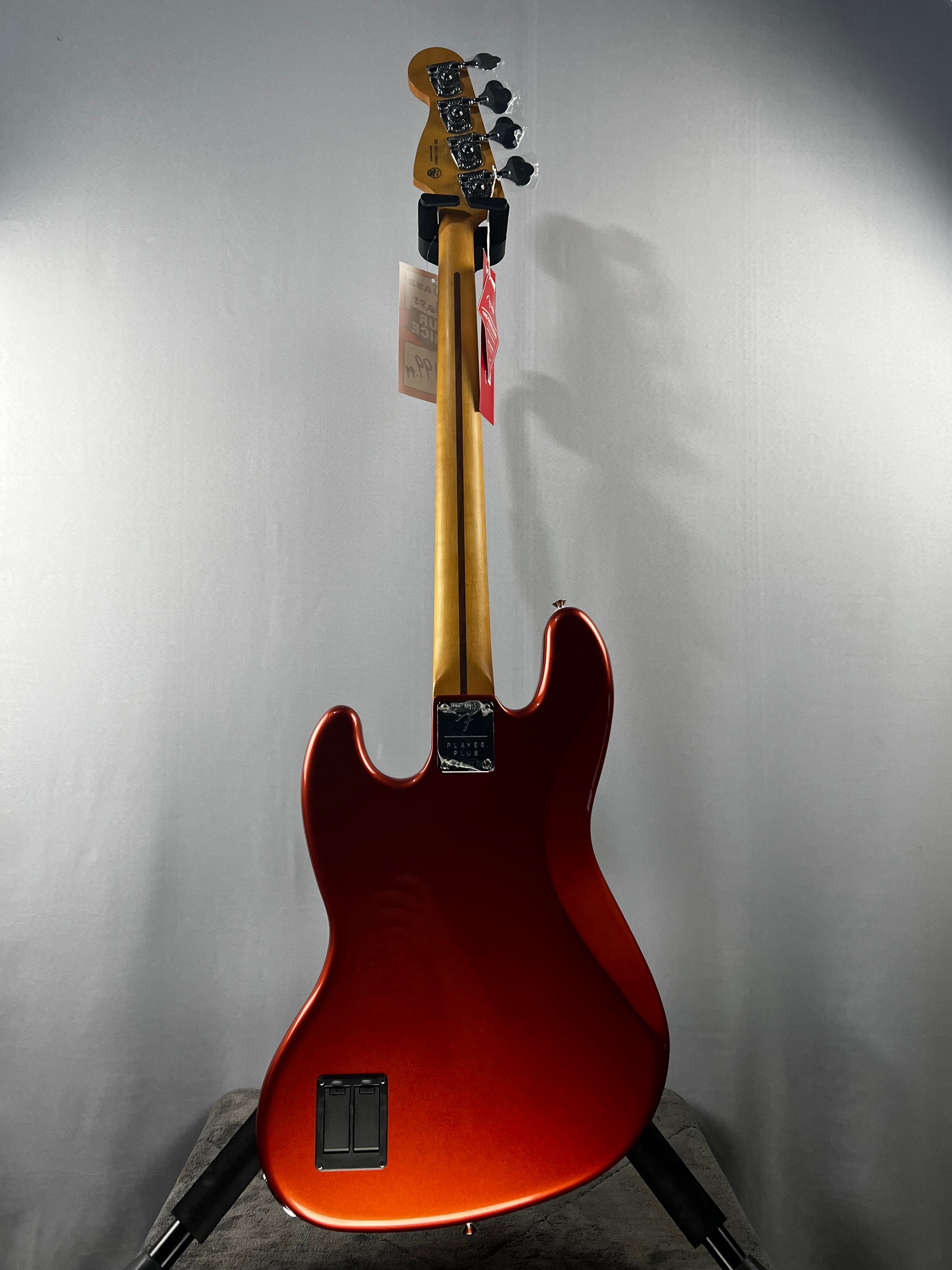 Player Plus Active Jazz Bass - Aged Candy Apple Red #231 GET PLEK'D!