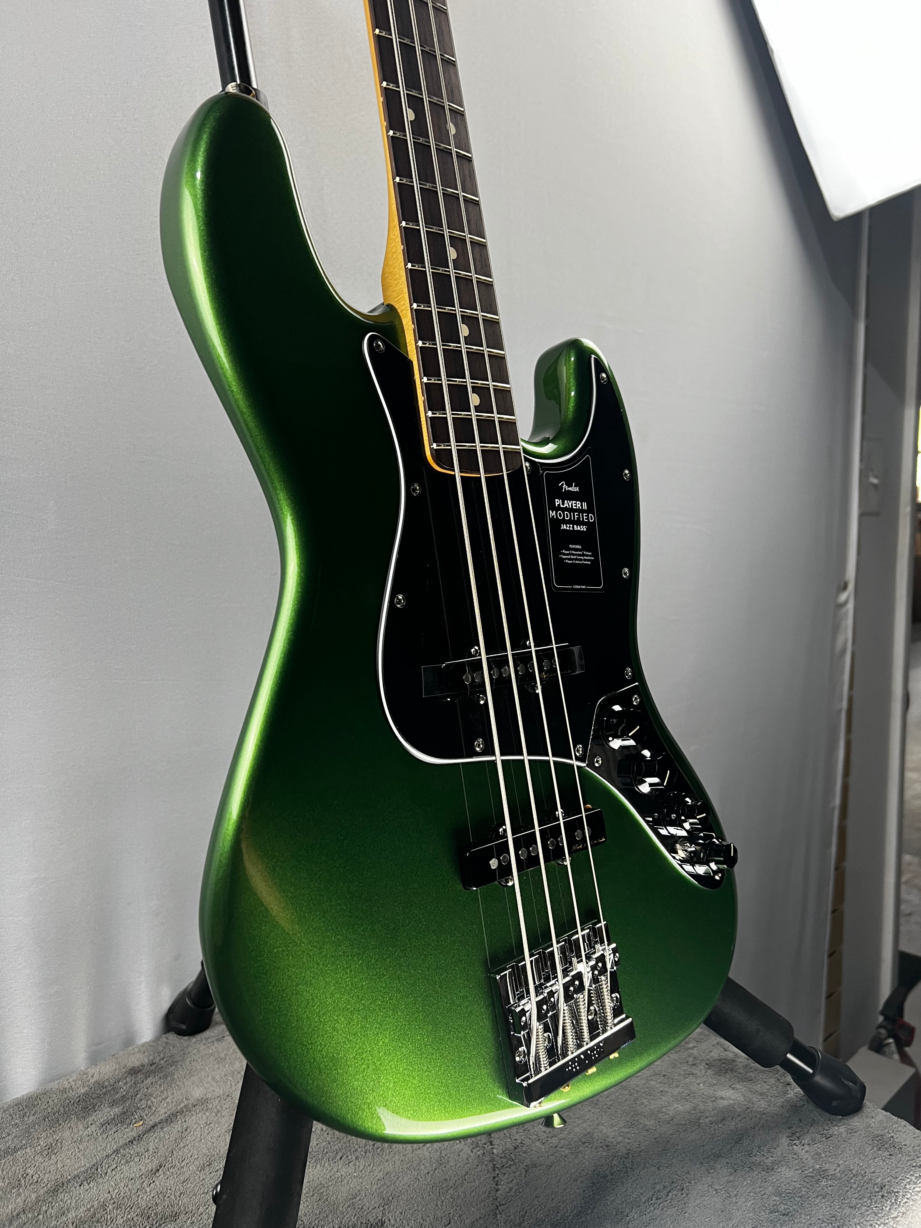 Player II Modified Active Jazz Bass - Harvest Green Metallic, Rosewood Fingerboard #730
