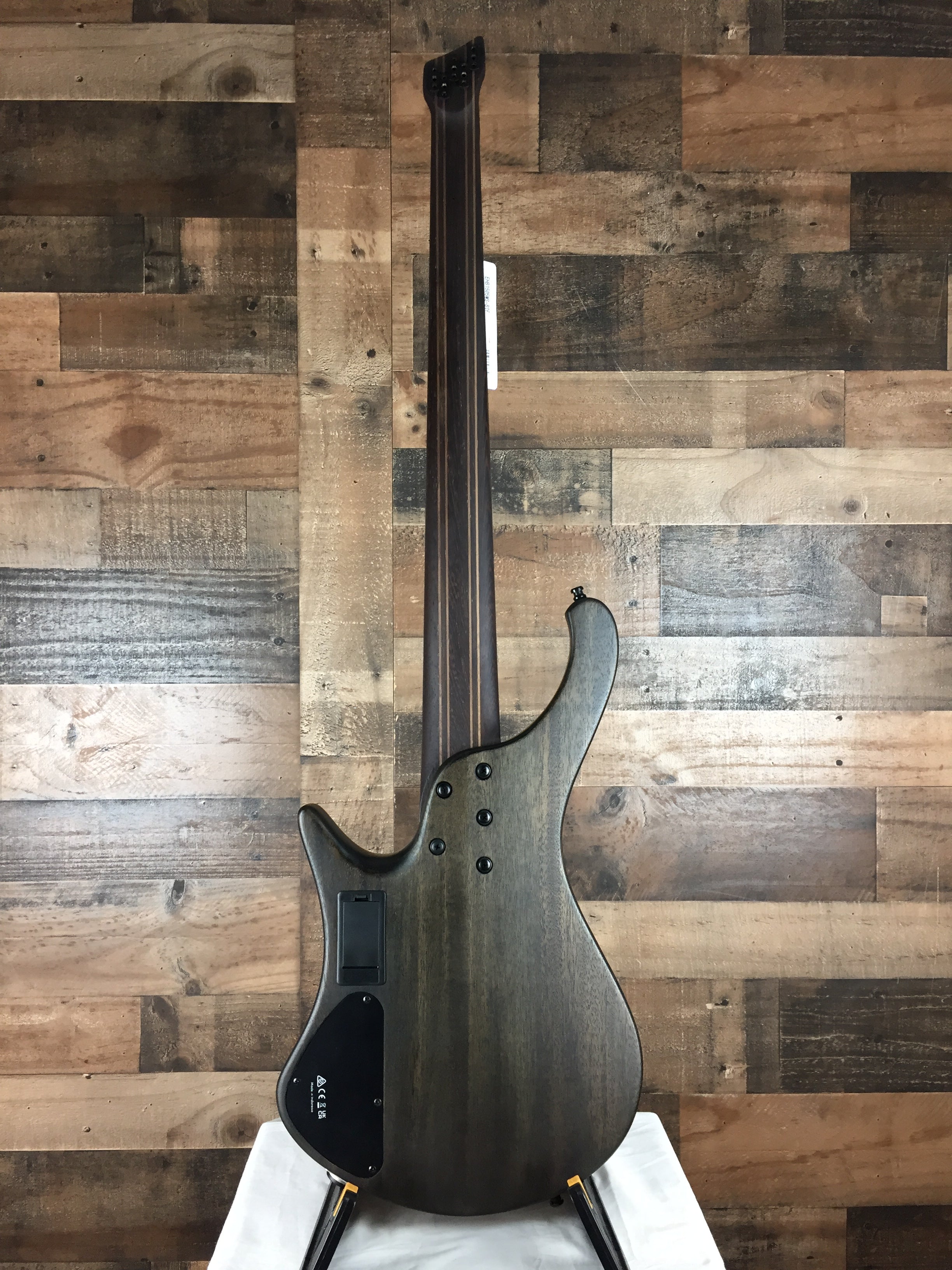 EHB1505MS Headless Bass Guitar, Black Ice Flat, w/Gig Bag, 545