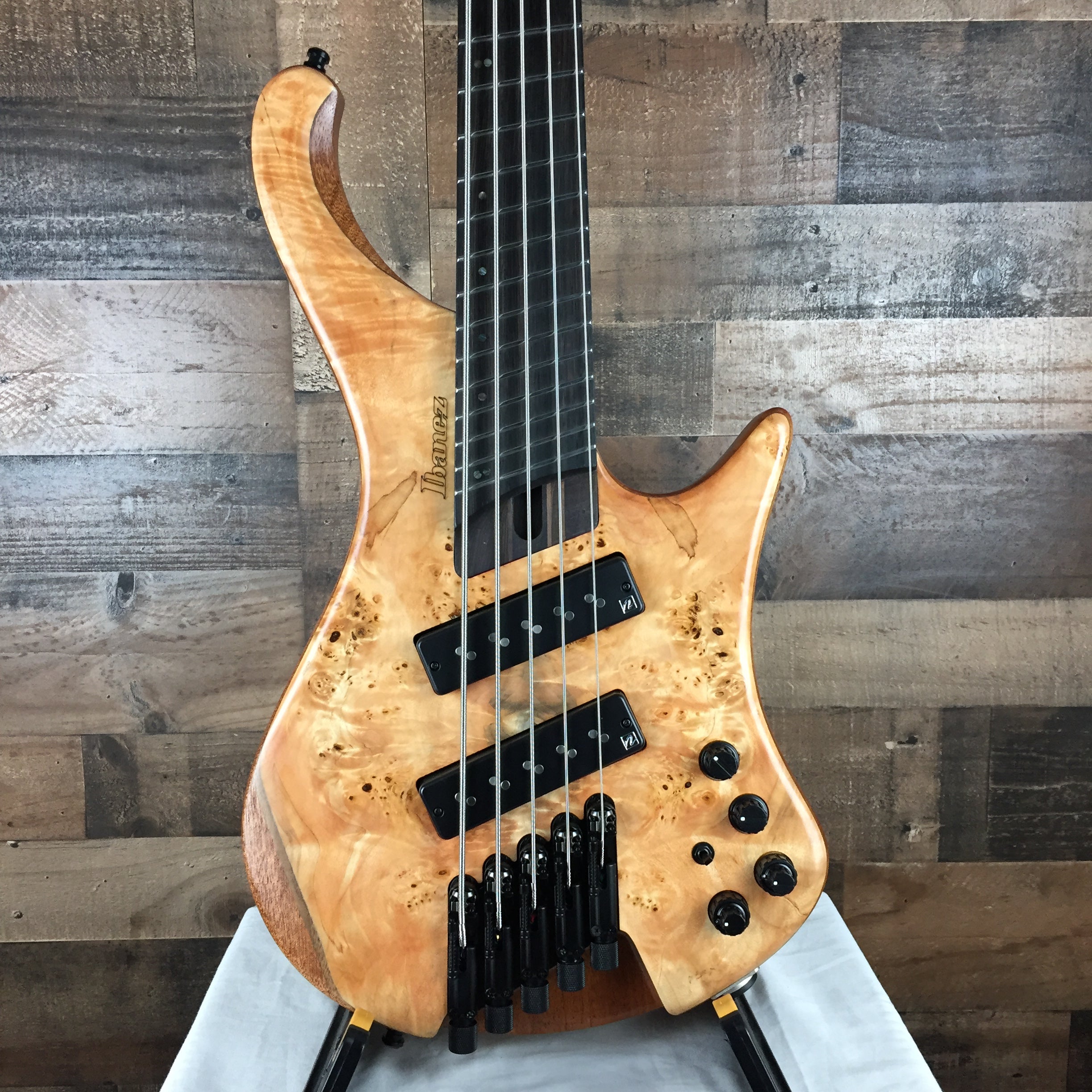 EHB1505SMS Bass Guitar w/Gig Bag, Florid Natural Low Gloss, 175