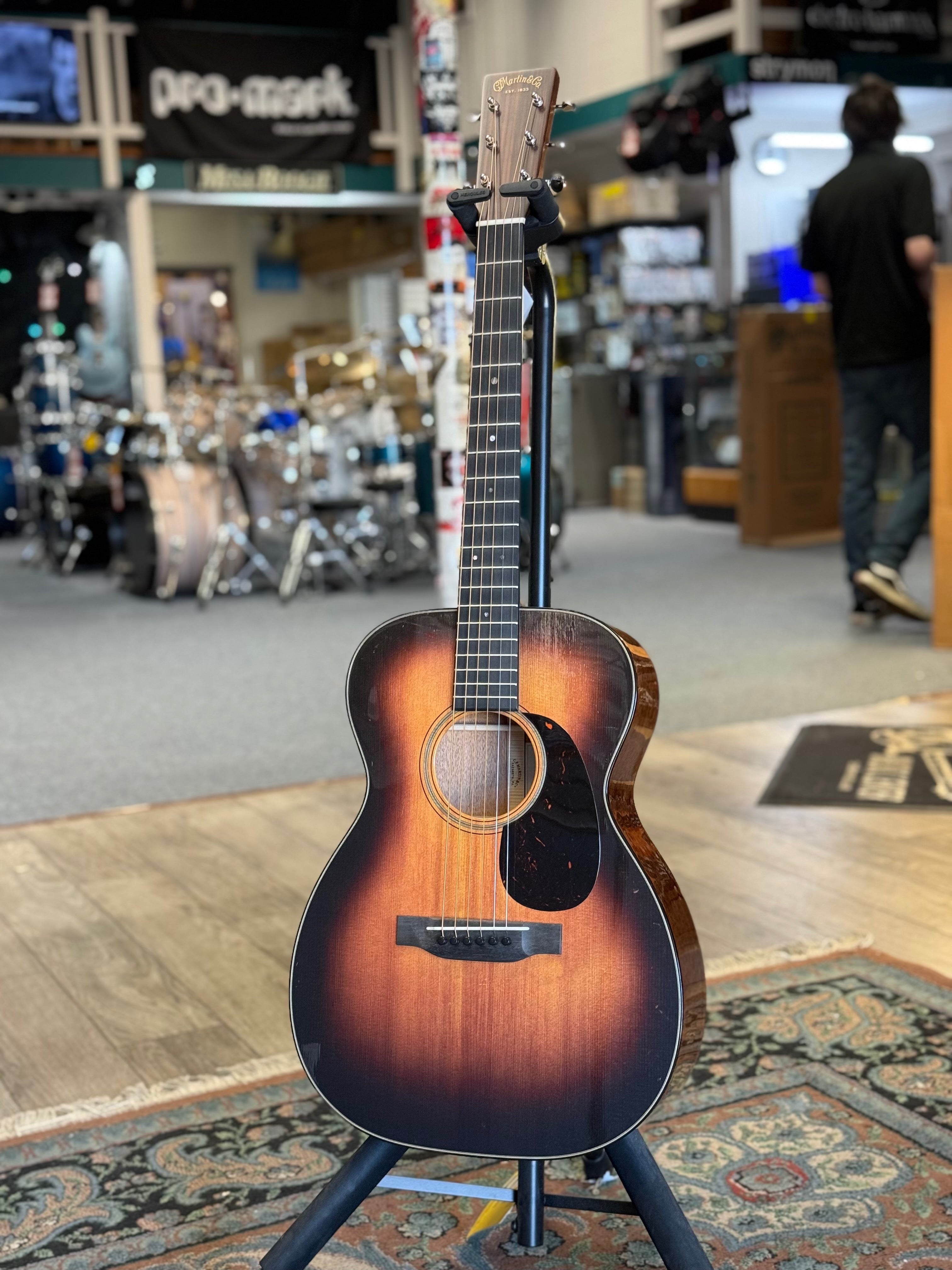 Martin 00-18 Joe Bonamassa Signature Acoustic Guitar #380