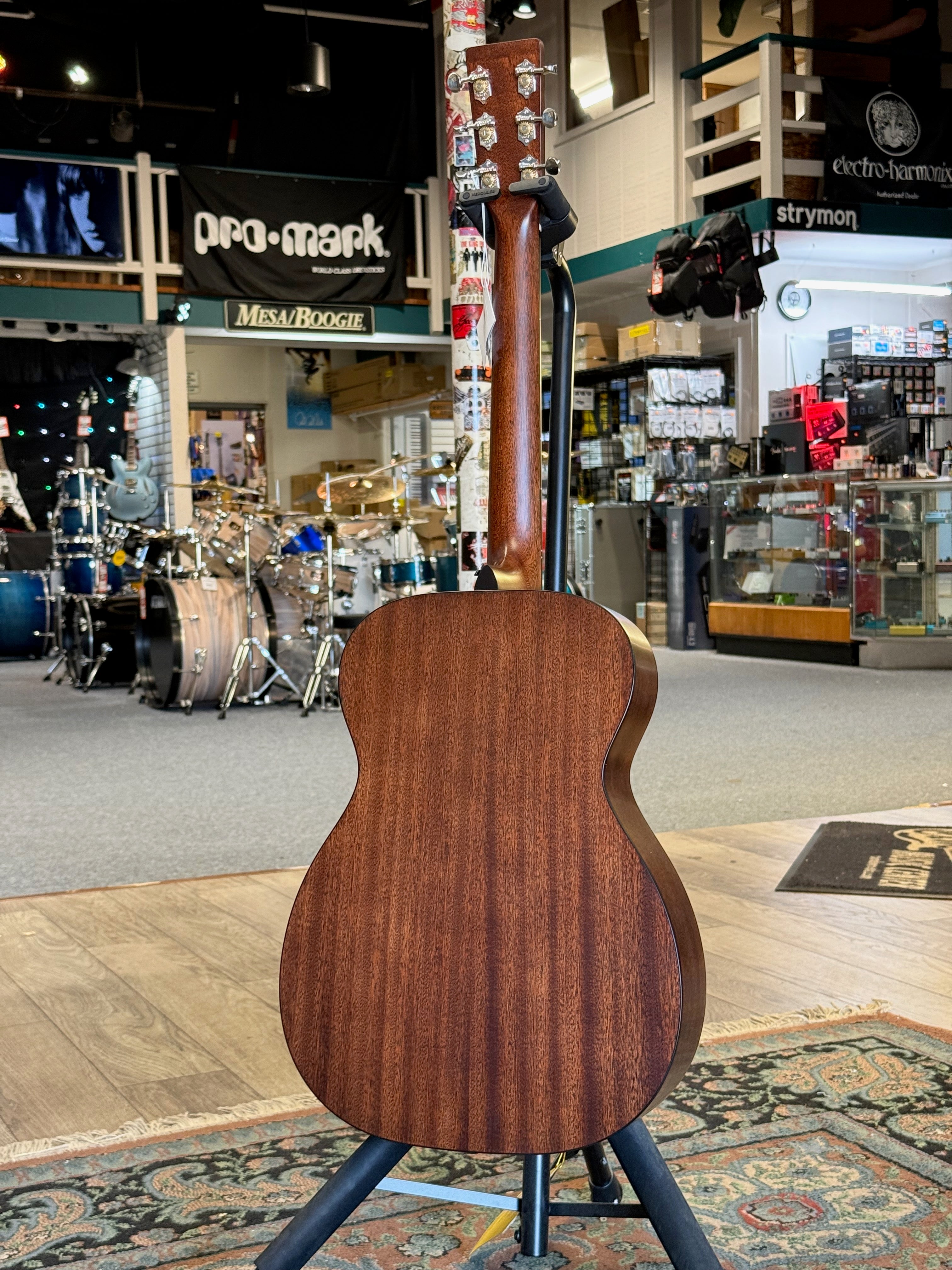 Martin 00-10E Retro Joe Bonamassa Signature Acoustic-Electric Guitar #706