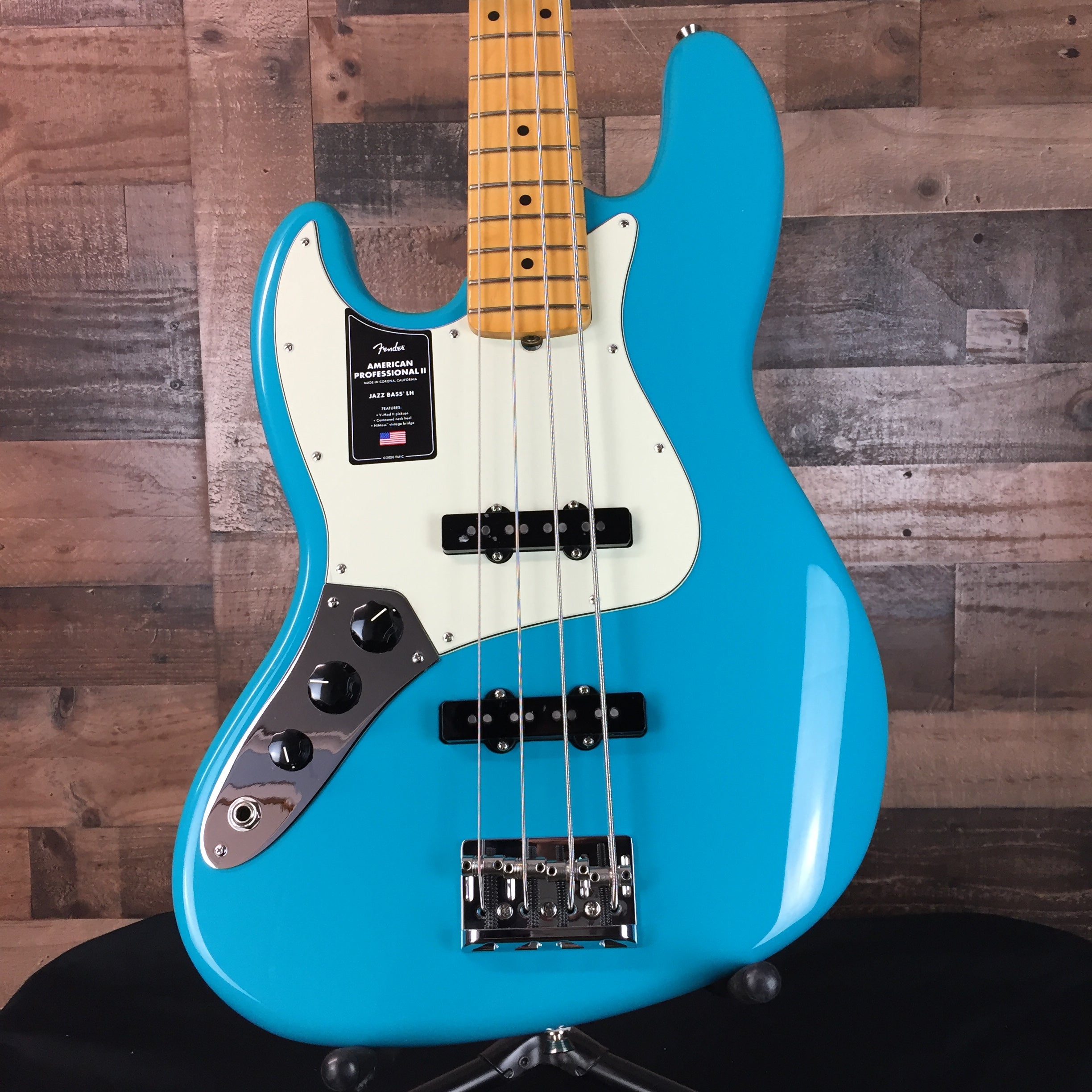 American Professional II Jazz Bass LEFT HANDED, Miami Blue, Hard Case, 105