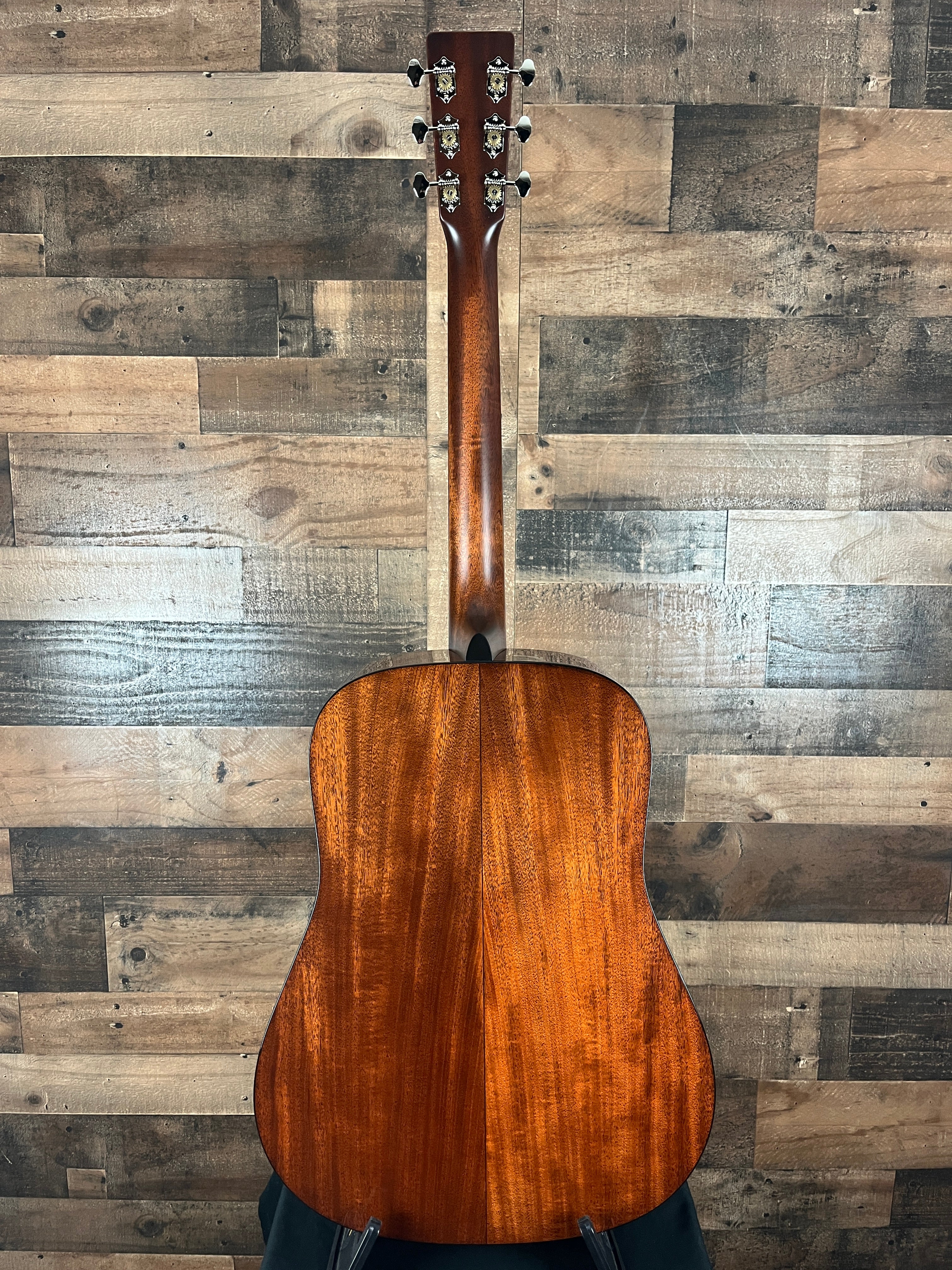 Martin D-18, D18, Left Handed Acoustic Guitar, Hard Case, 629