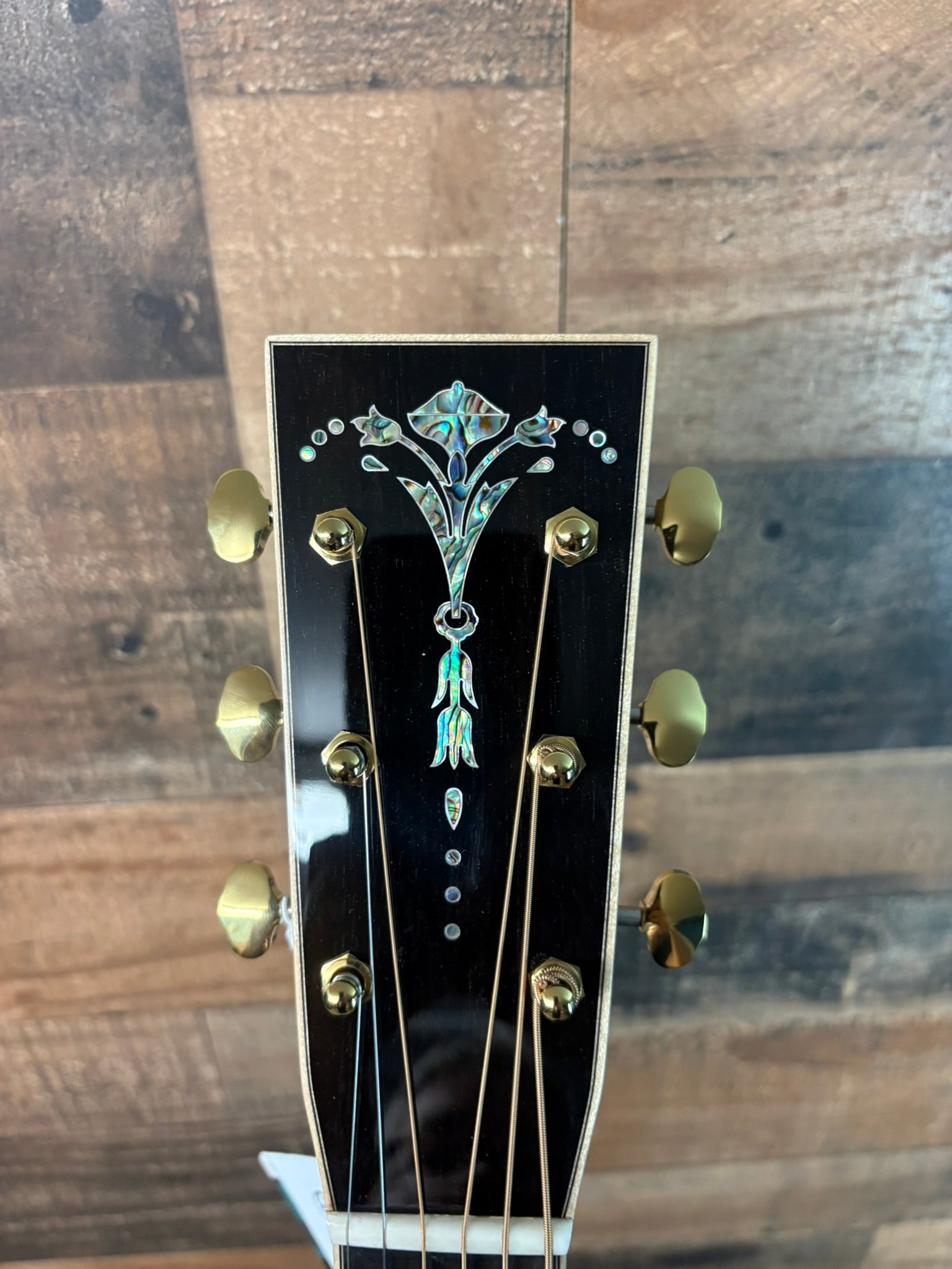 Martin 000-42 Modern Deluxe Left-handed Acoustic Guitar - Natural, Hard Case, 289