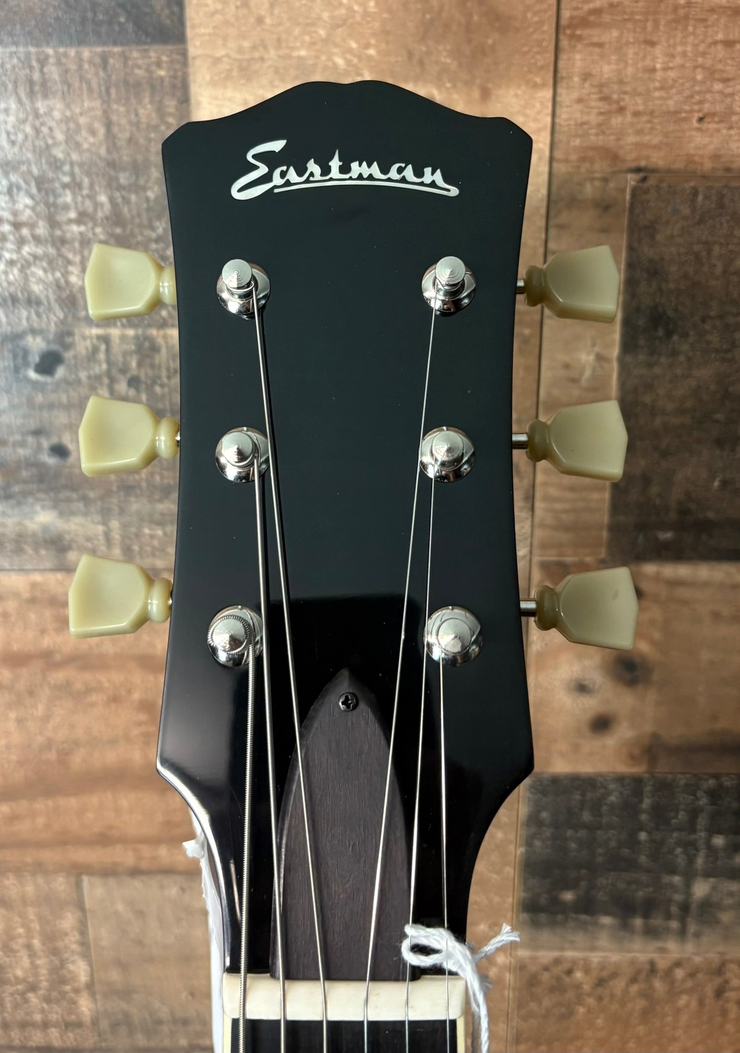 Eastman Guitars SB59 Solidbody Electric Guitar - Truetone Goldburst Gloss, Hardshell Case, 733