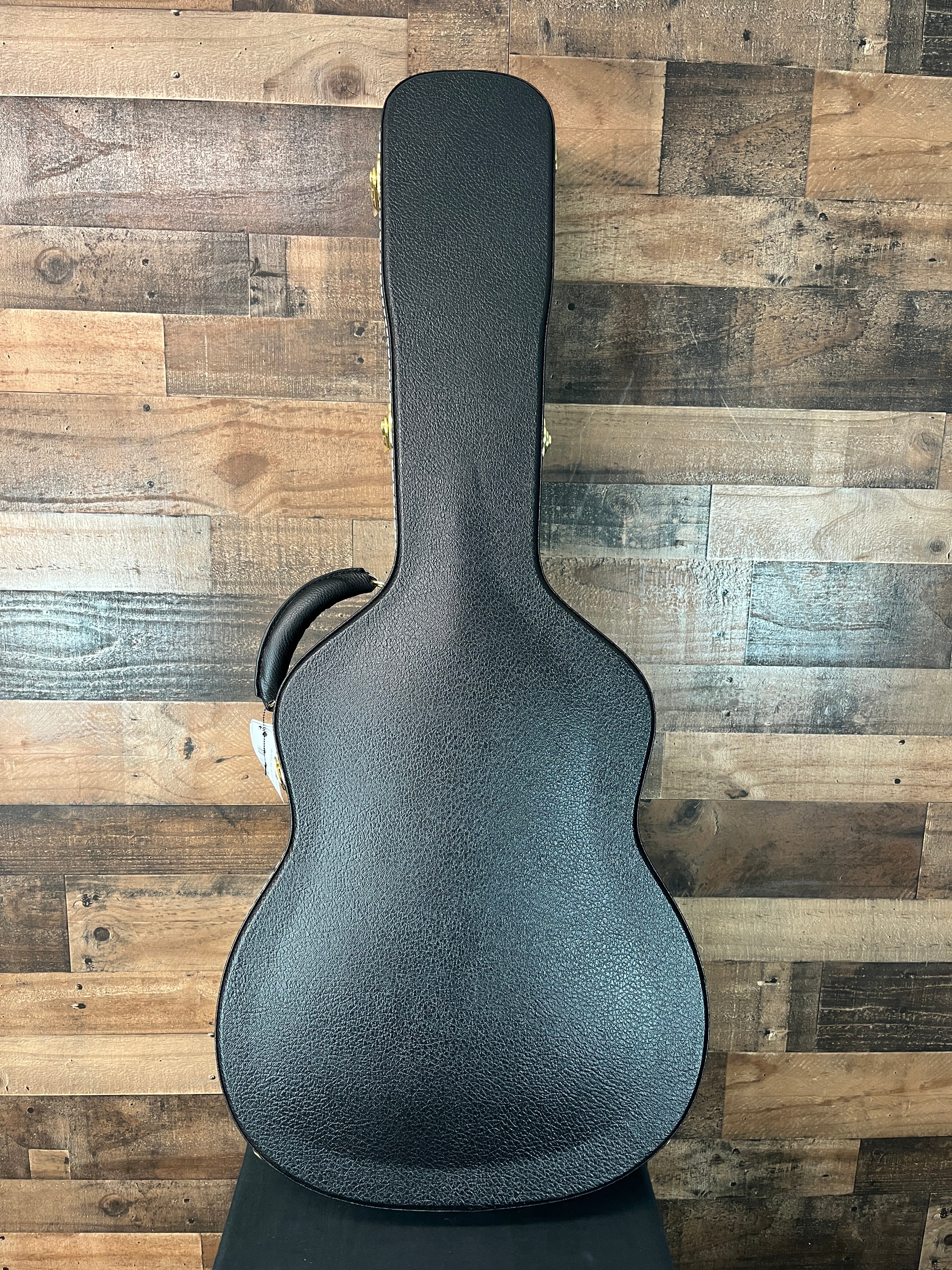 000-28 Modern Deluxe Auditorium Acoustic Guitar Natural, Left-handed, 292