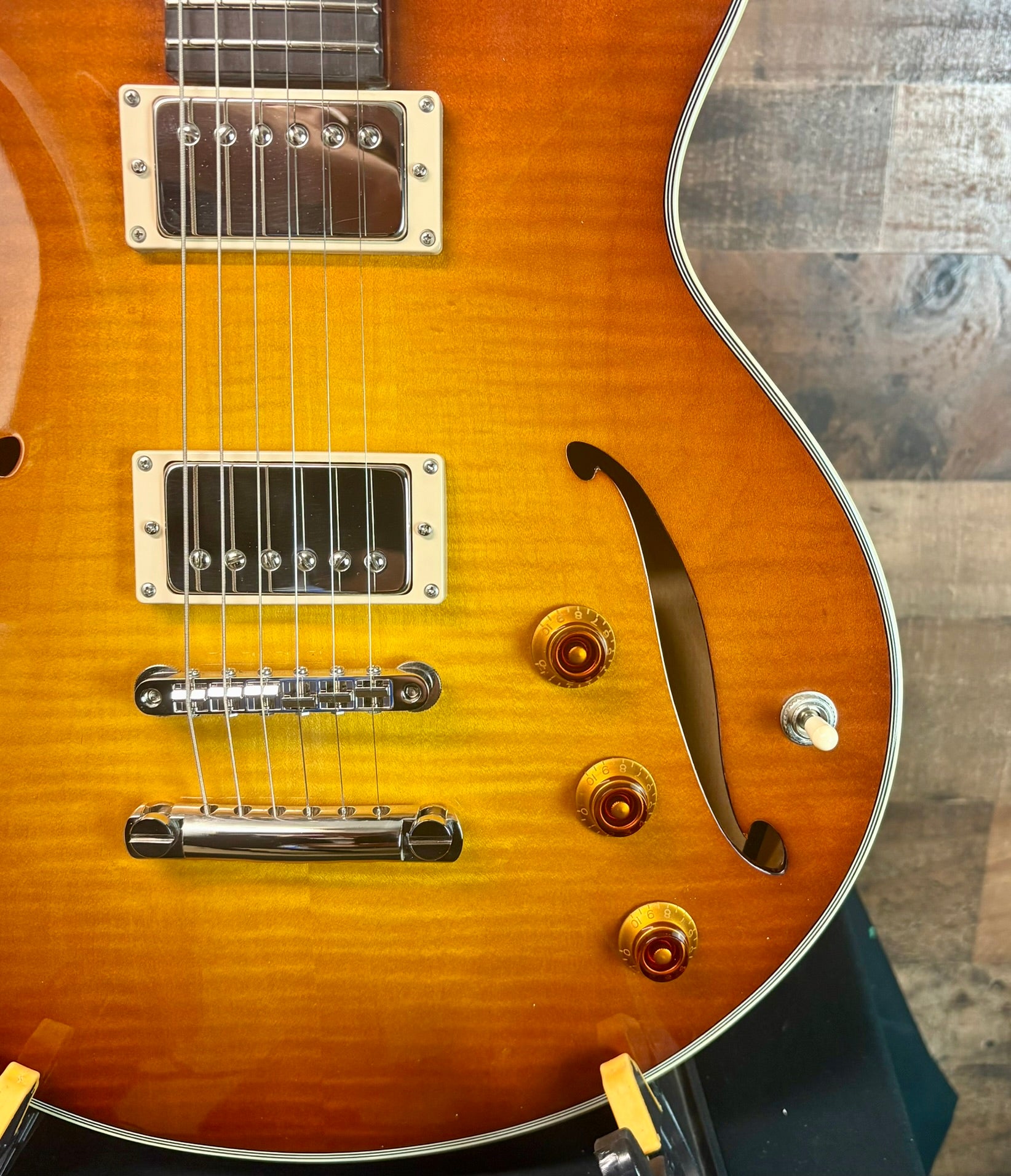 Eastman Romeo California Goldburst