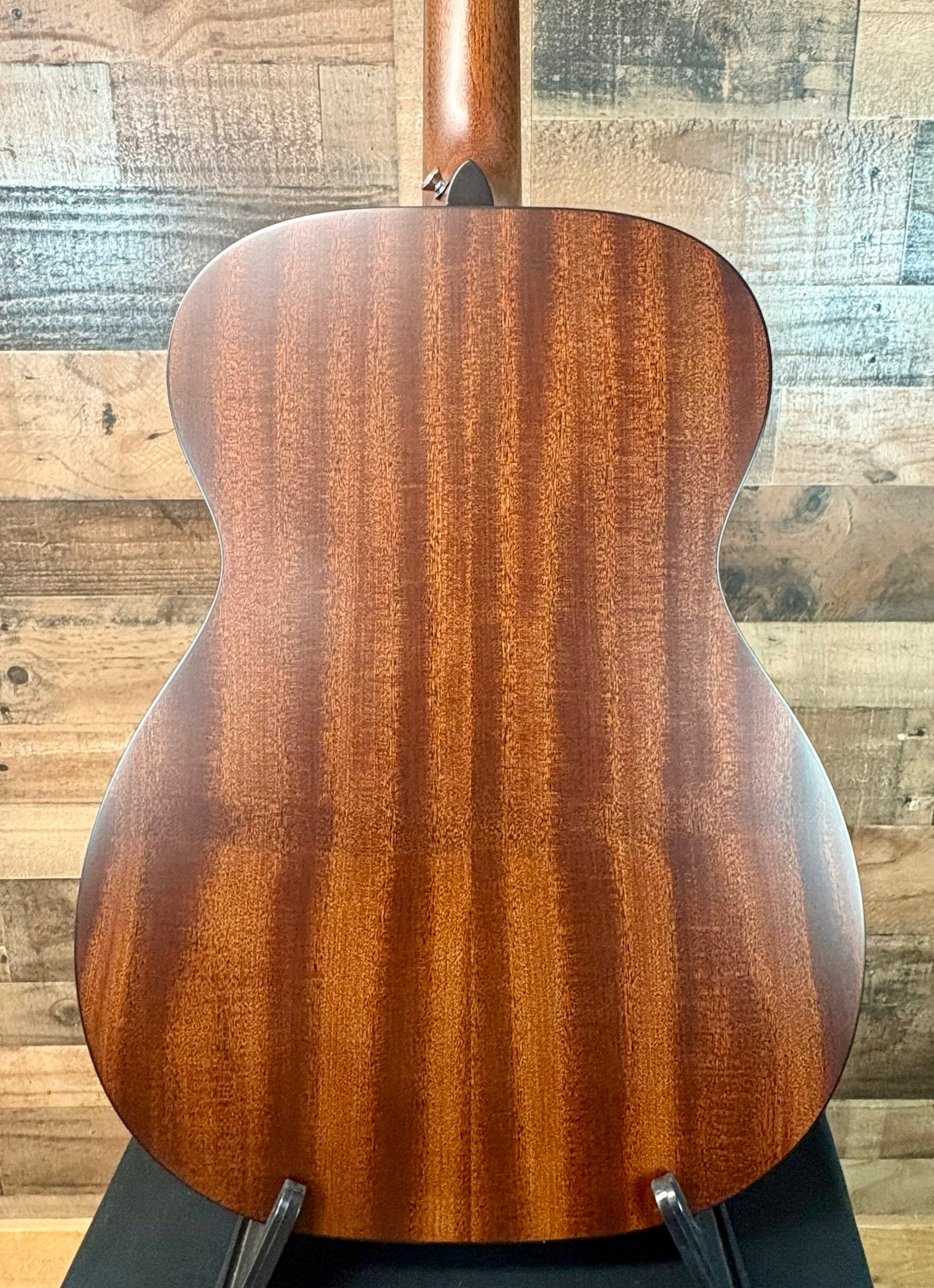 Martin 00-10E Road Series Retro Joe Bonamassa Acoustic Electric Guitar