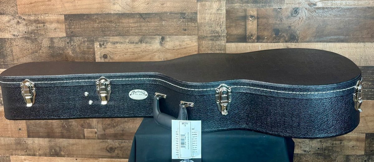 Martin 00-18 Joe Bonamassa Acoustic Guitar