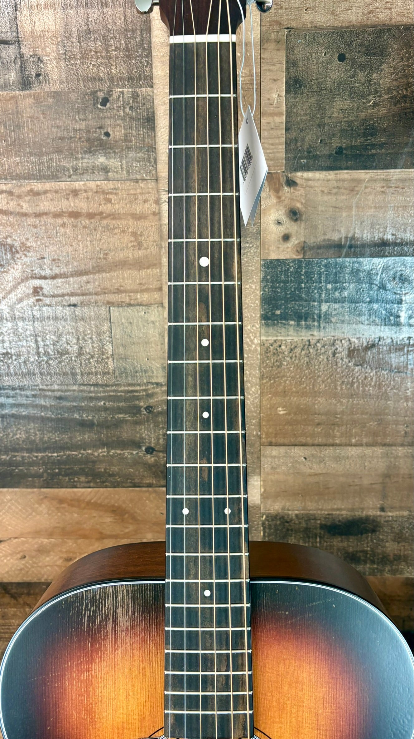 Martin 00-10E Retro Joe Bonamassa Left-Handed, Sunburst