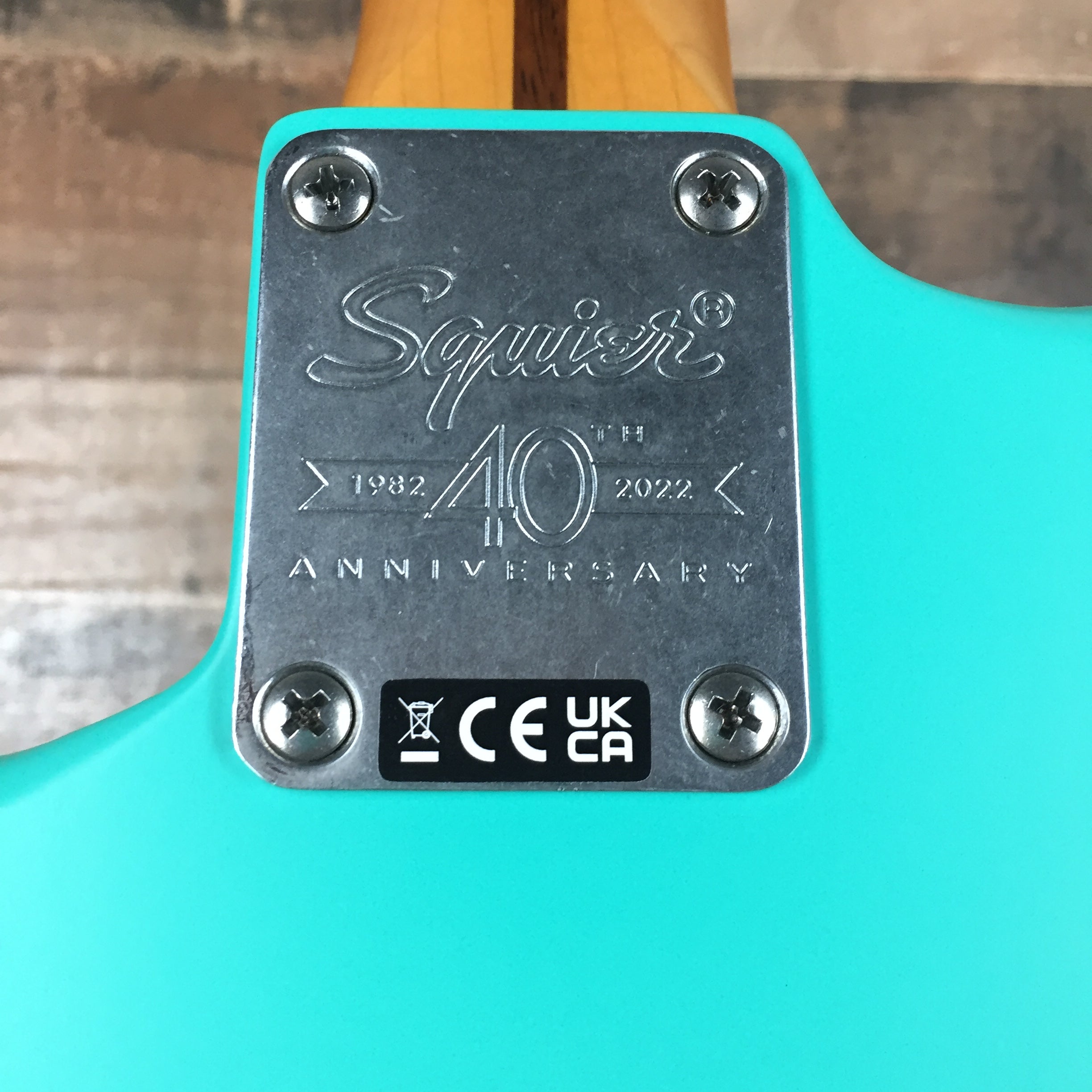 Squier 40th Anniversary Stratocaster Satin Seafoam Green, 389