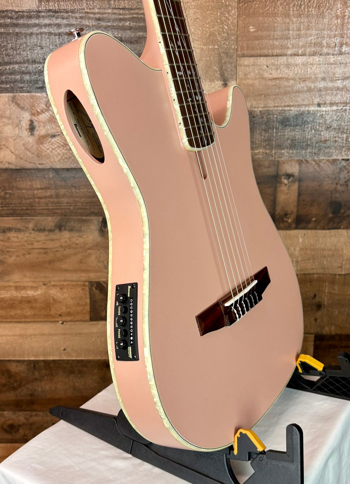 Ibanez TOD10N Pearl Pink Flat