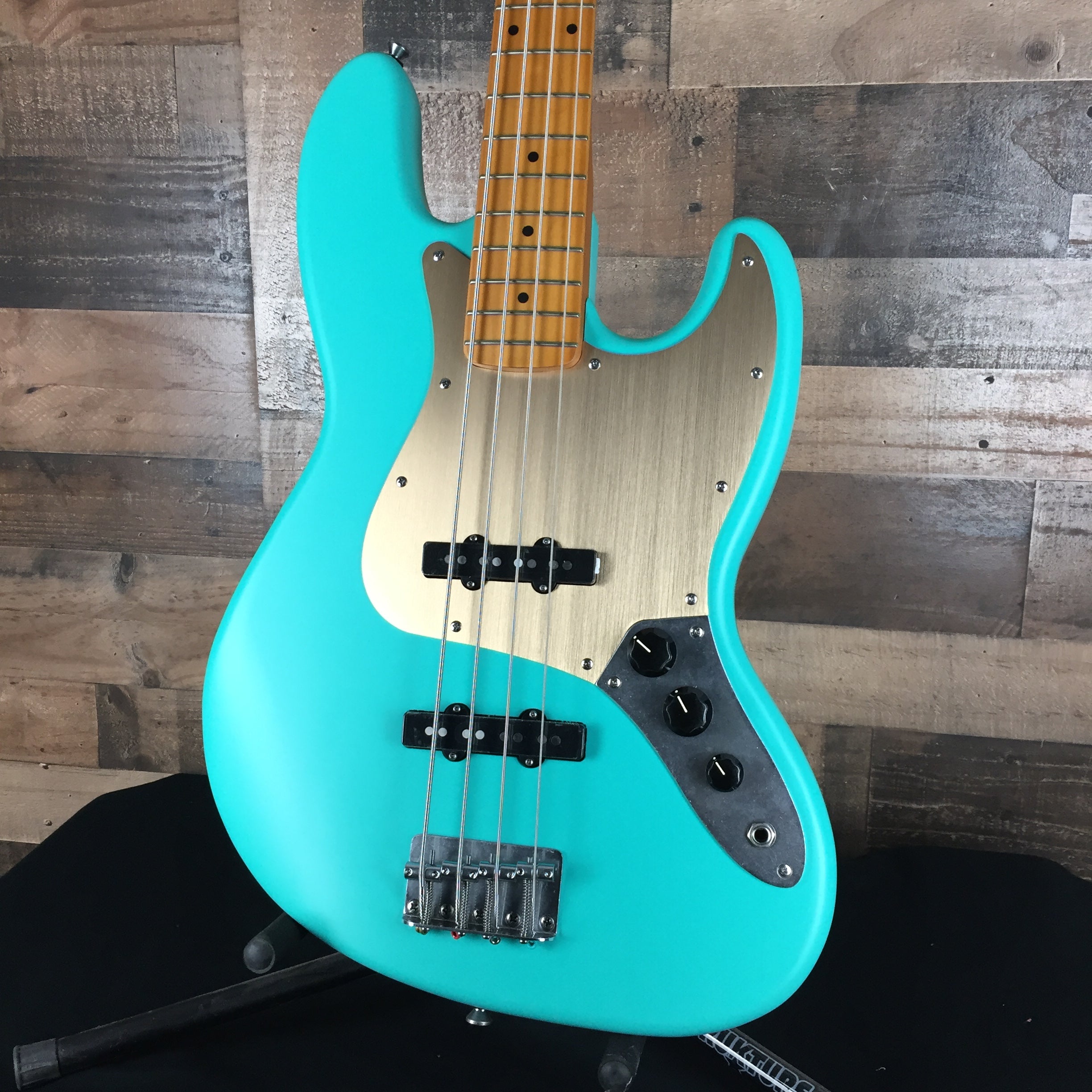 Squier 40th Anniversary Jazz Bass Satin Seafoam Green, 934