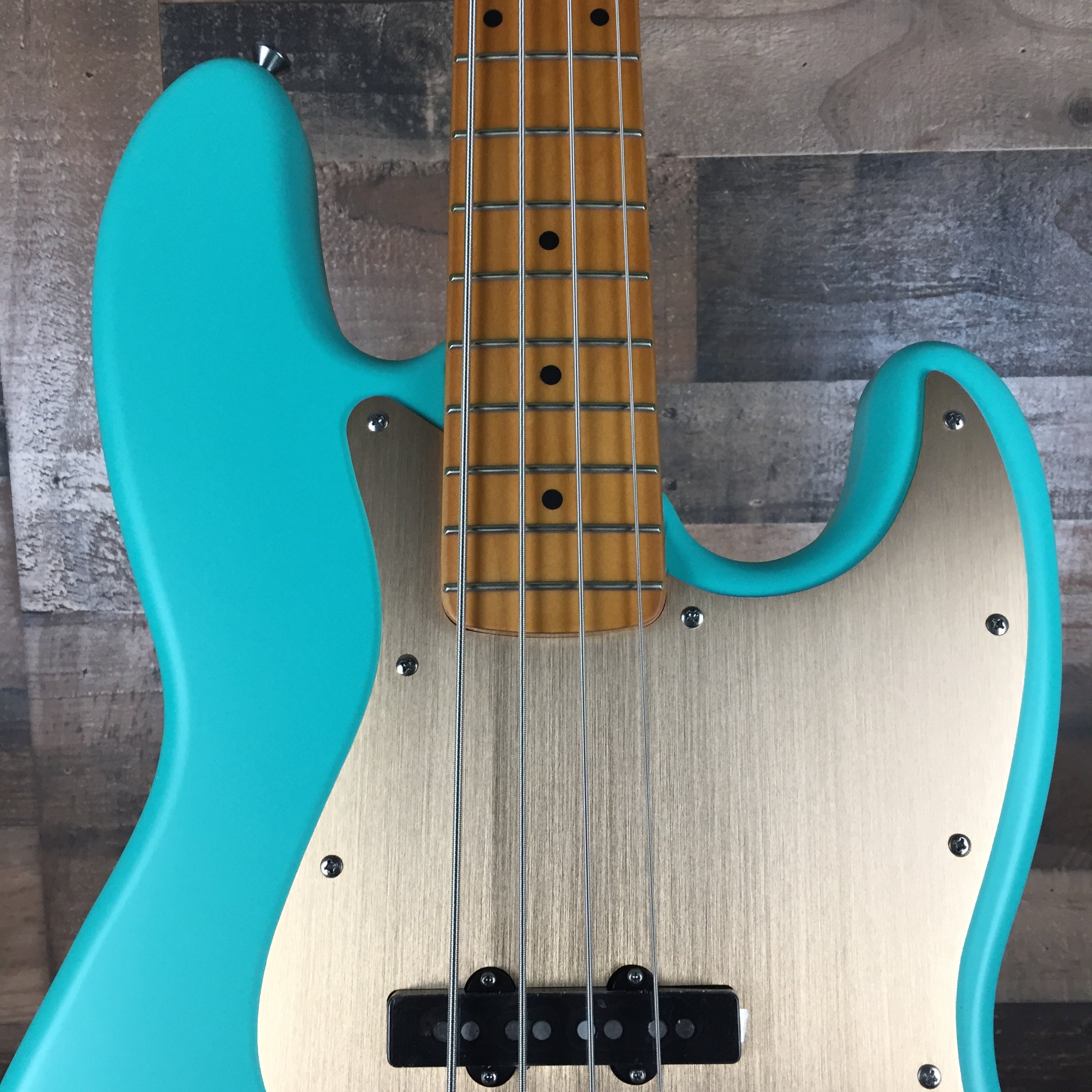 Squier 40th Anniversary Jazz Bass Satin Seafoam Green, 934