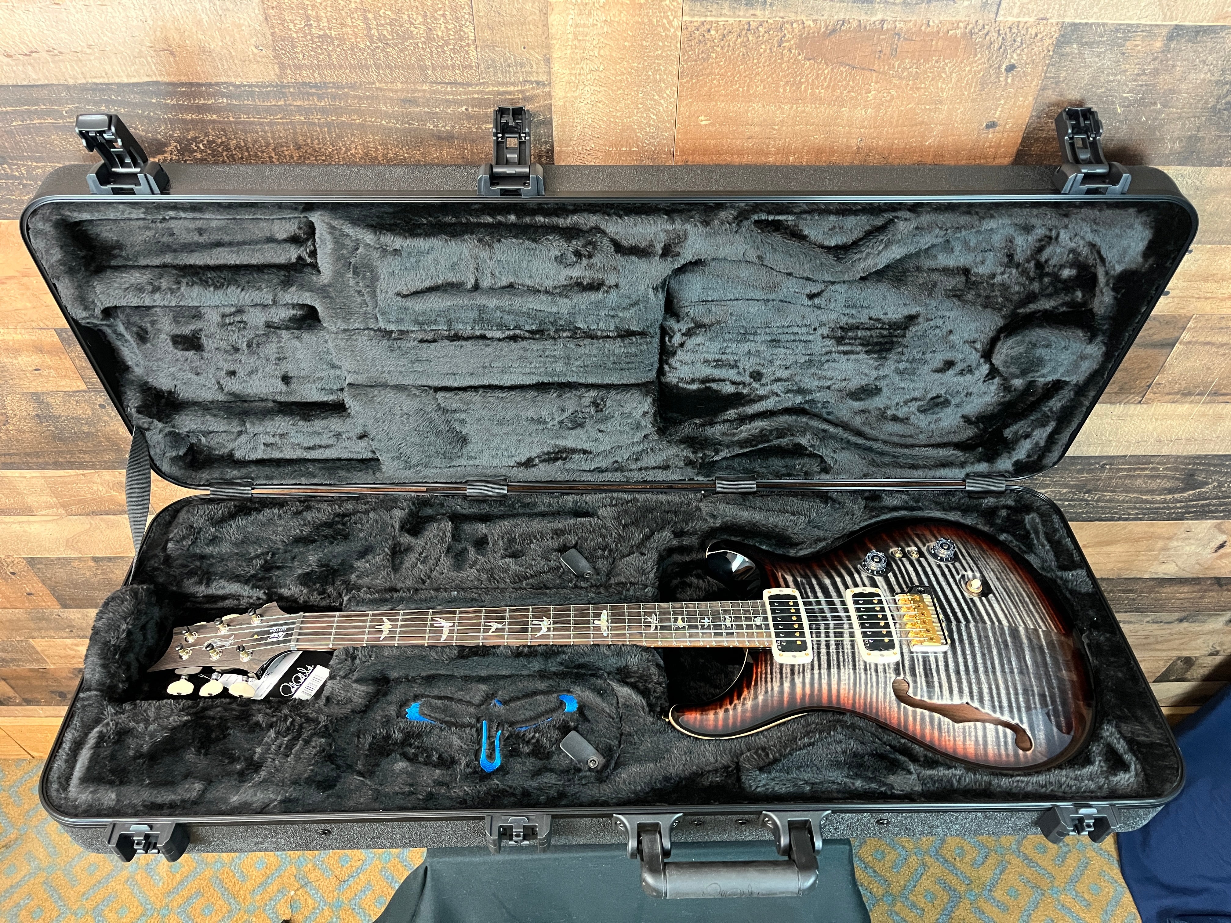 PRS 40th Anniversary Custom 24-08 Semi-Hollow, Charcoal Tri-Color Burst, 10 Top, Hard Case, 065