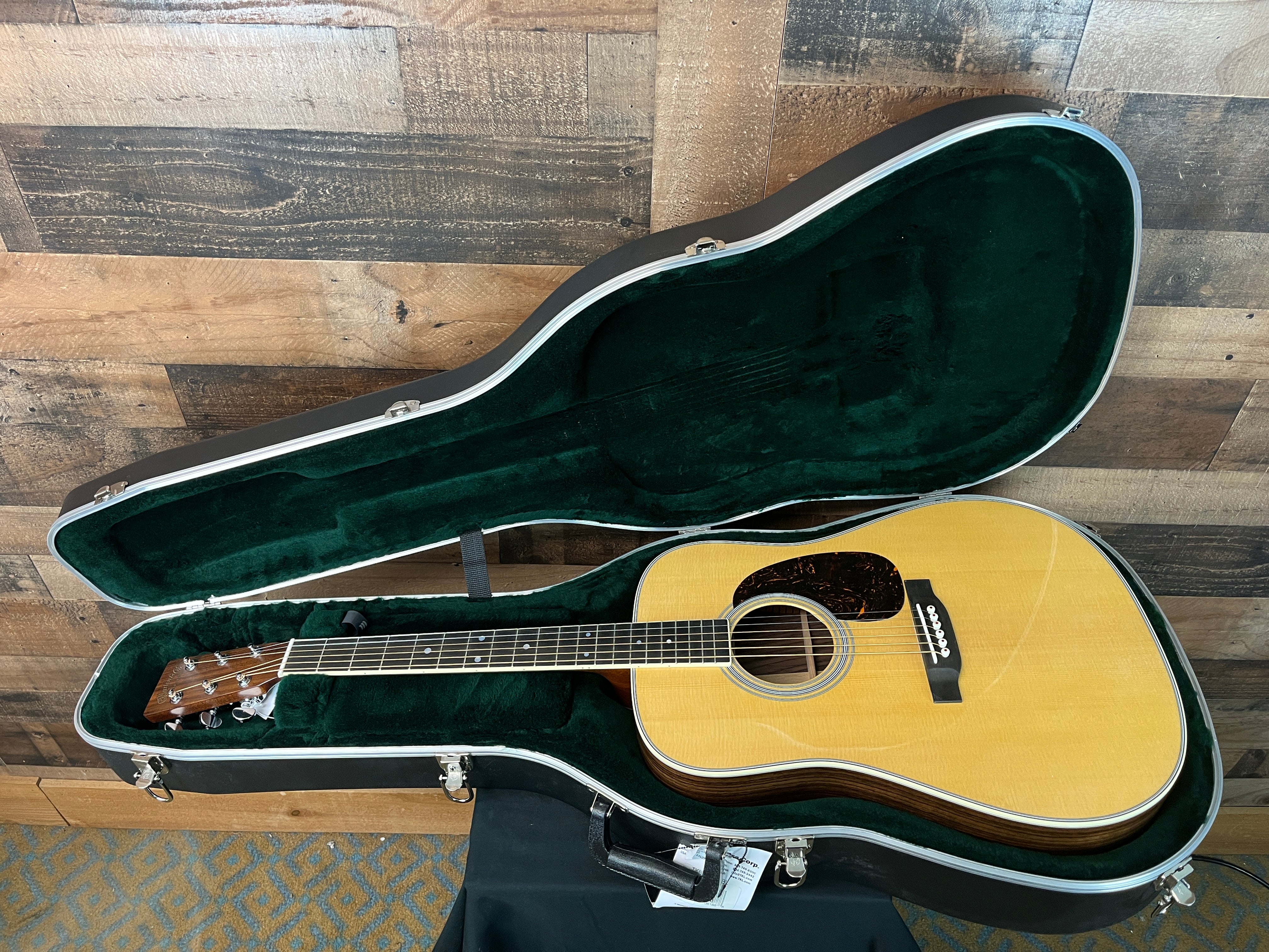 Martin D-35, 2025 Model, Natural, Hardcase, 658