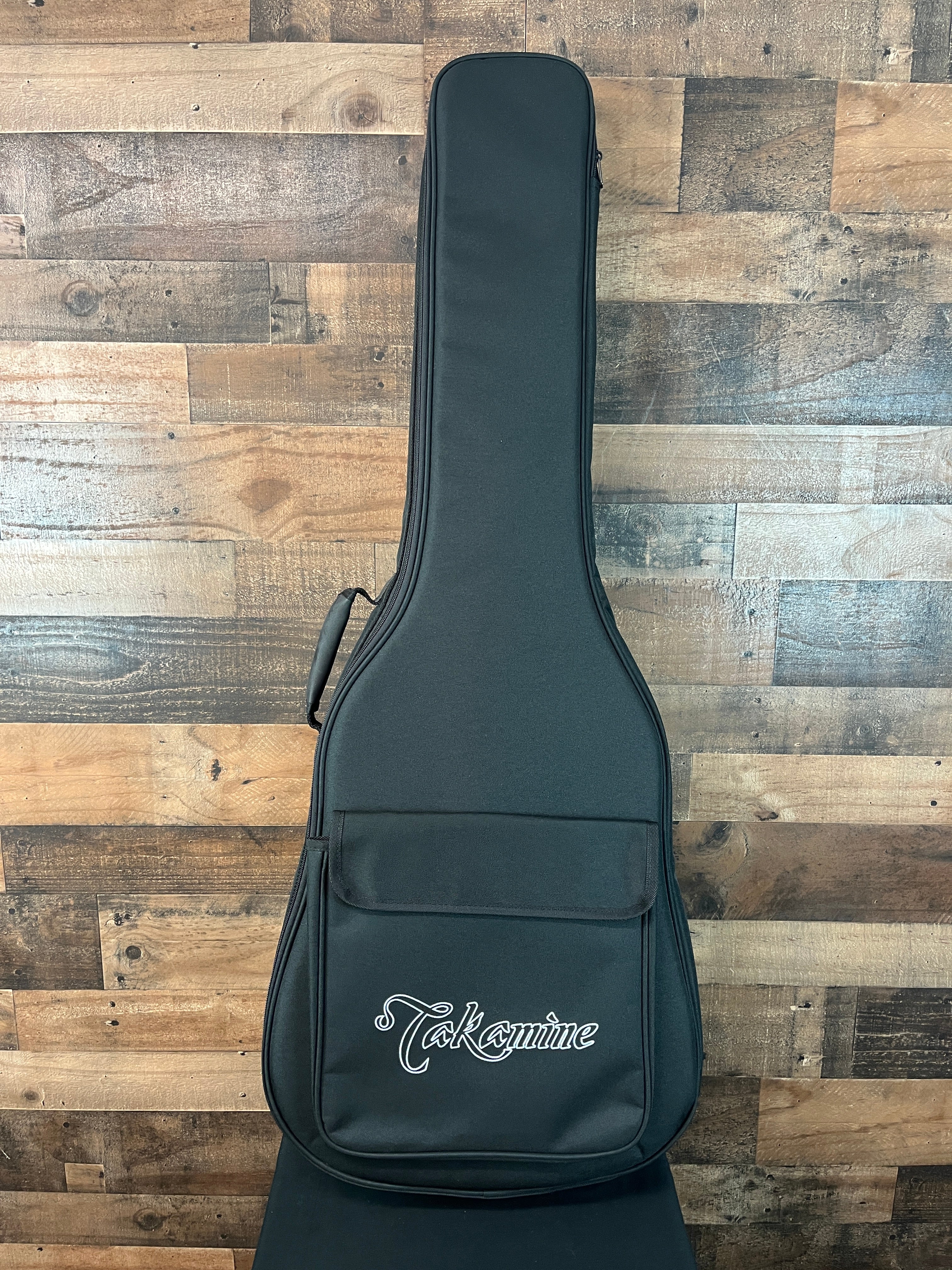 GN37CE Cutaway Acoustic/Electric Guitar, Pearl White, 060