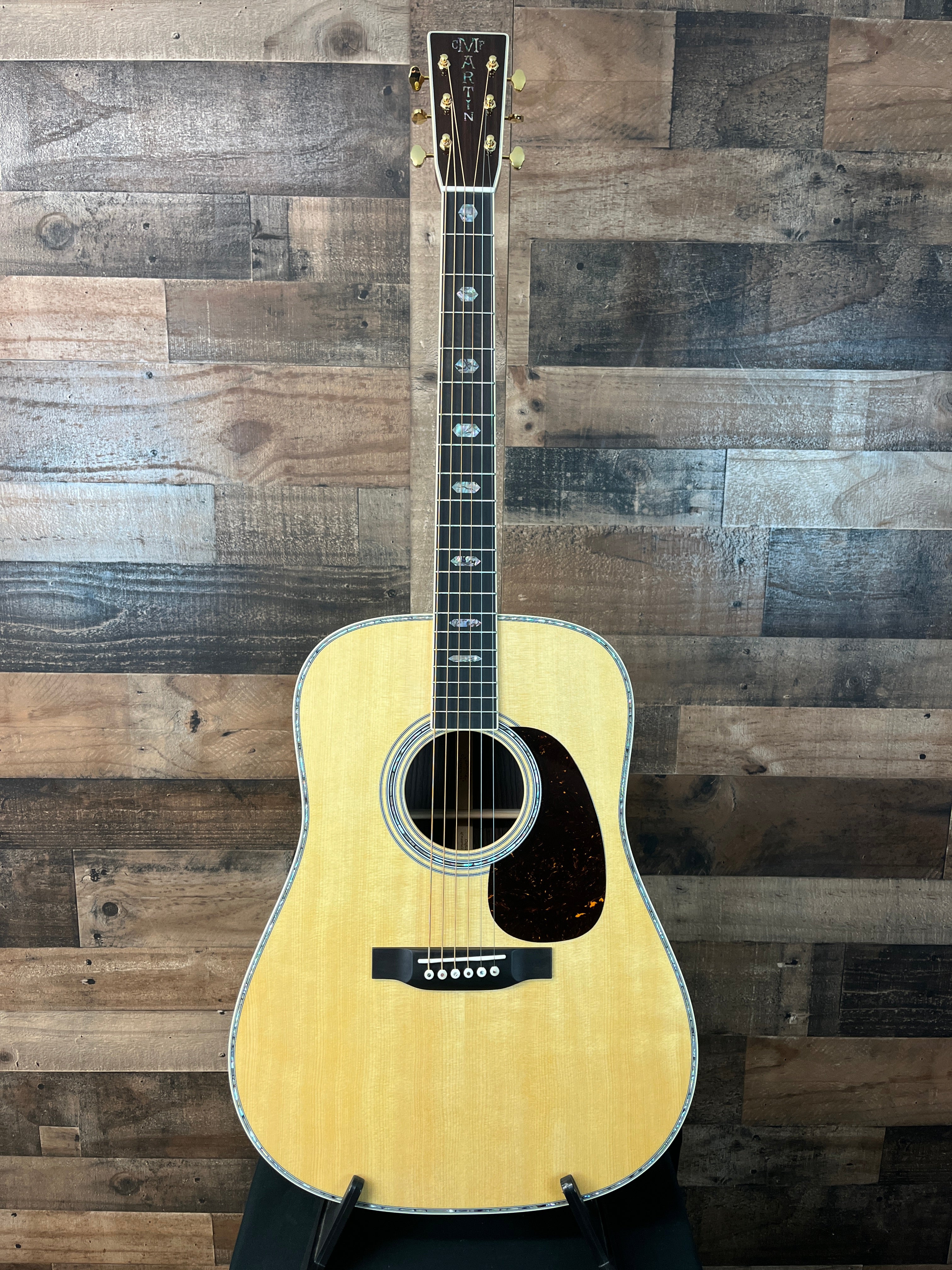 D-41 Standard Series Acoustic Guitar 2025 Model, Natural Aging Toner, Hardcase, 679