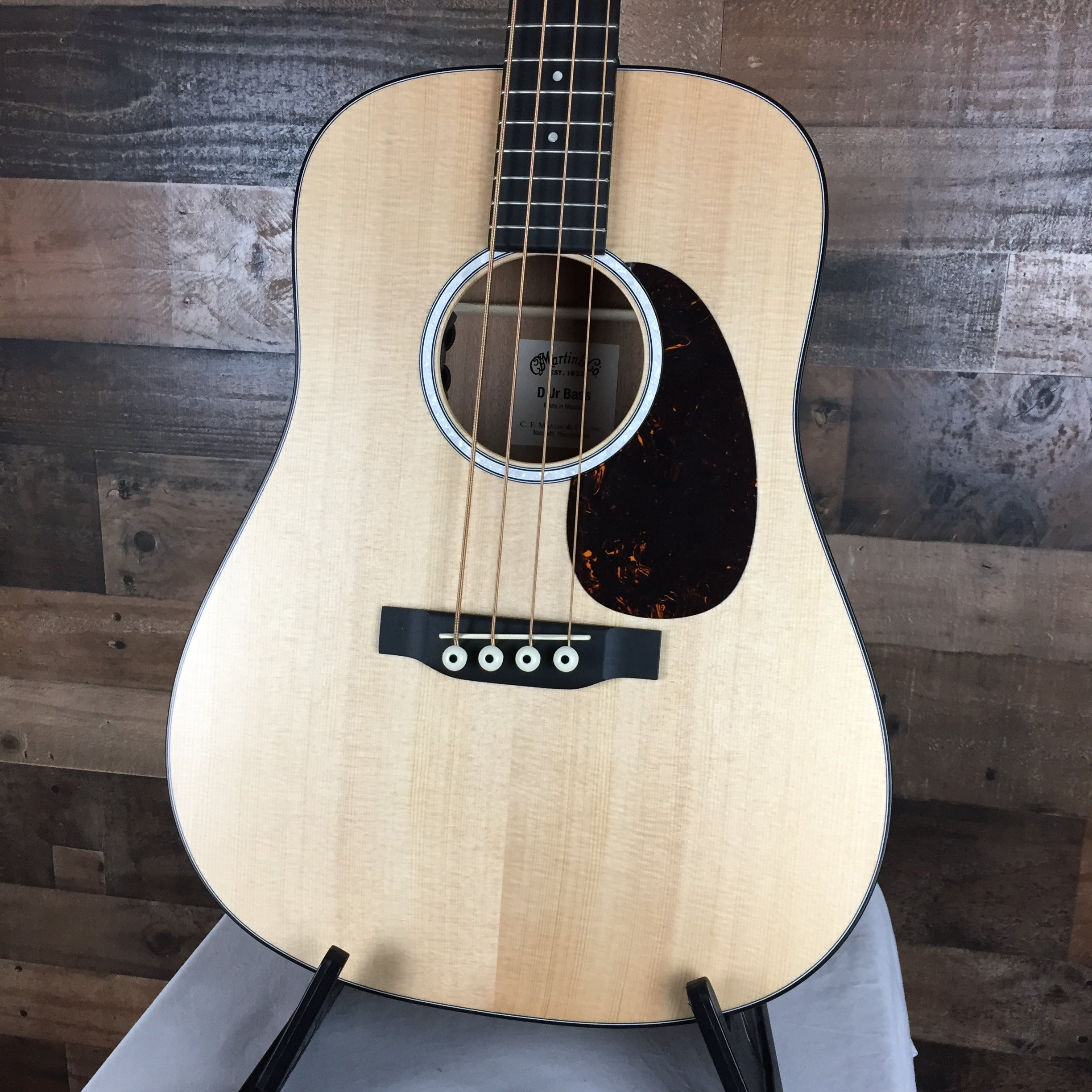 Martin D Jr-10E Acoustic/Electric Bass Guitar, Gig Bag, 427