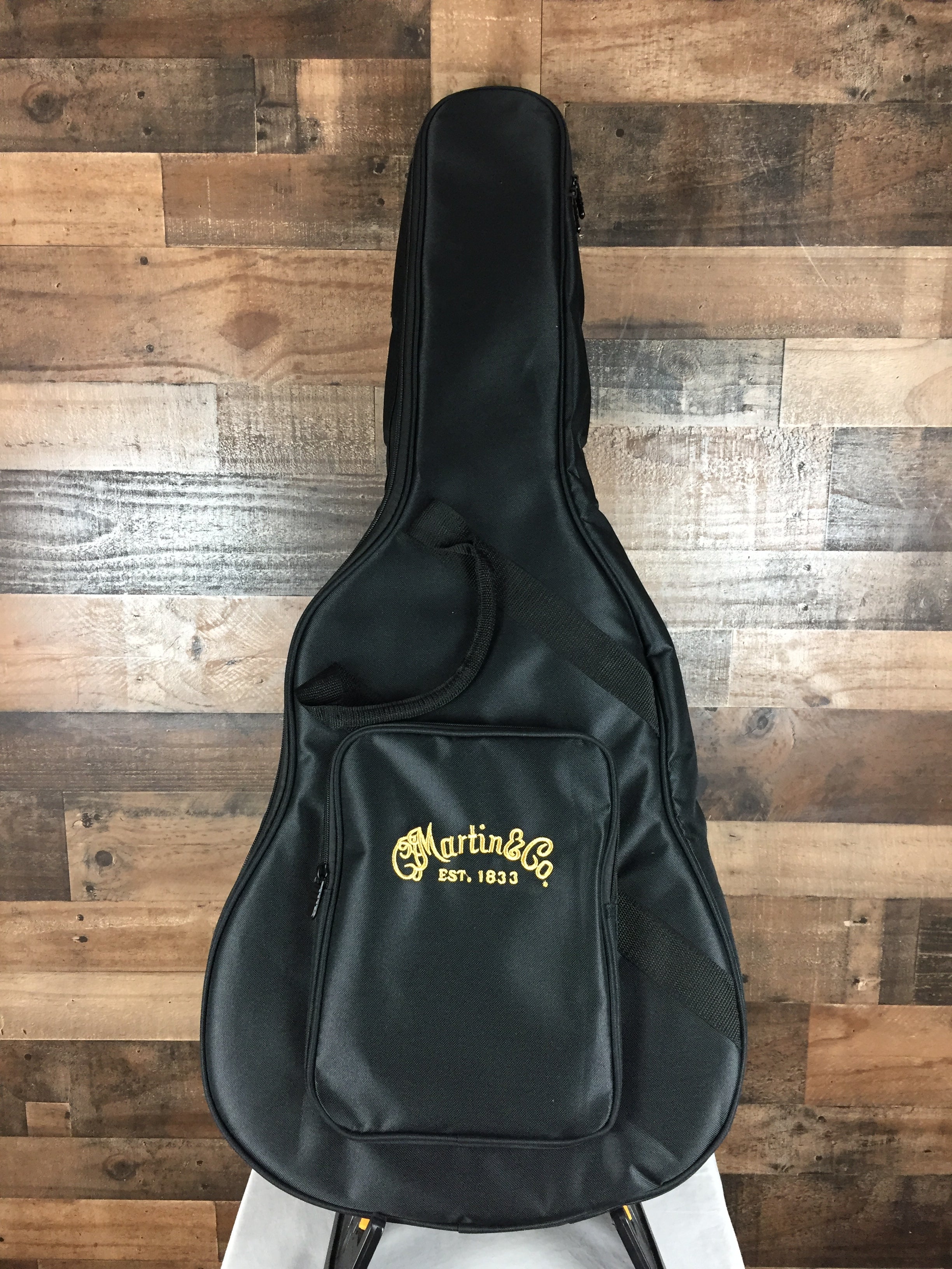 Martin D Jr-10E Acoustic/Electric Bass Guitar, Gig Bag, 427