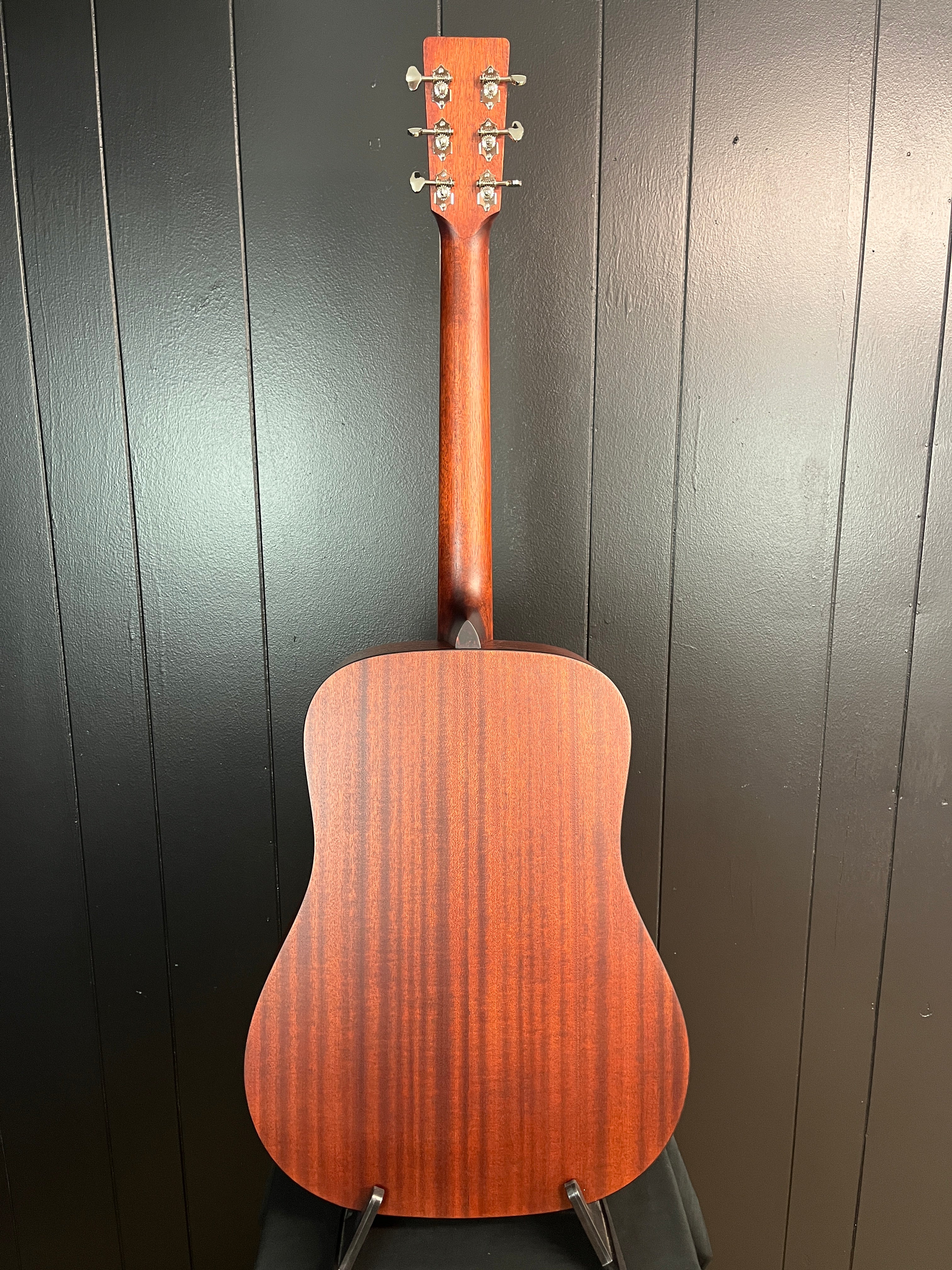 Eastman Guitars E1D Dreadnought Acoustic Guitar, Natural, Gig Bag, 643