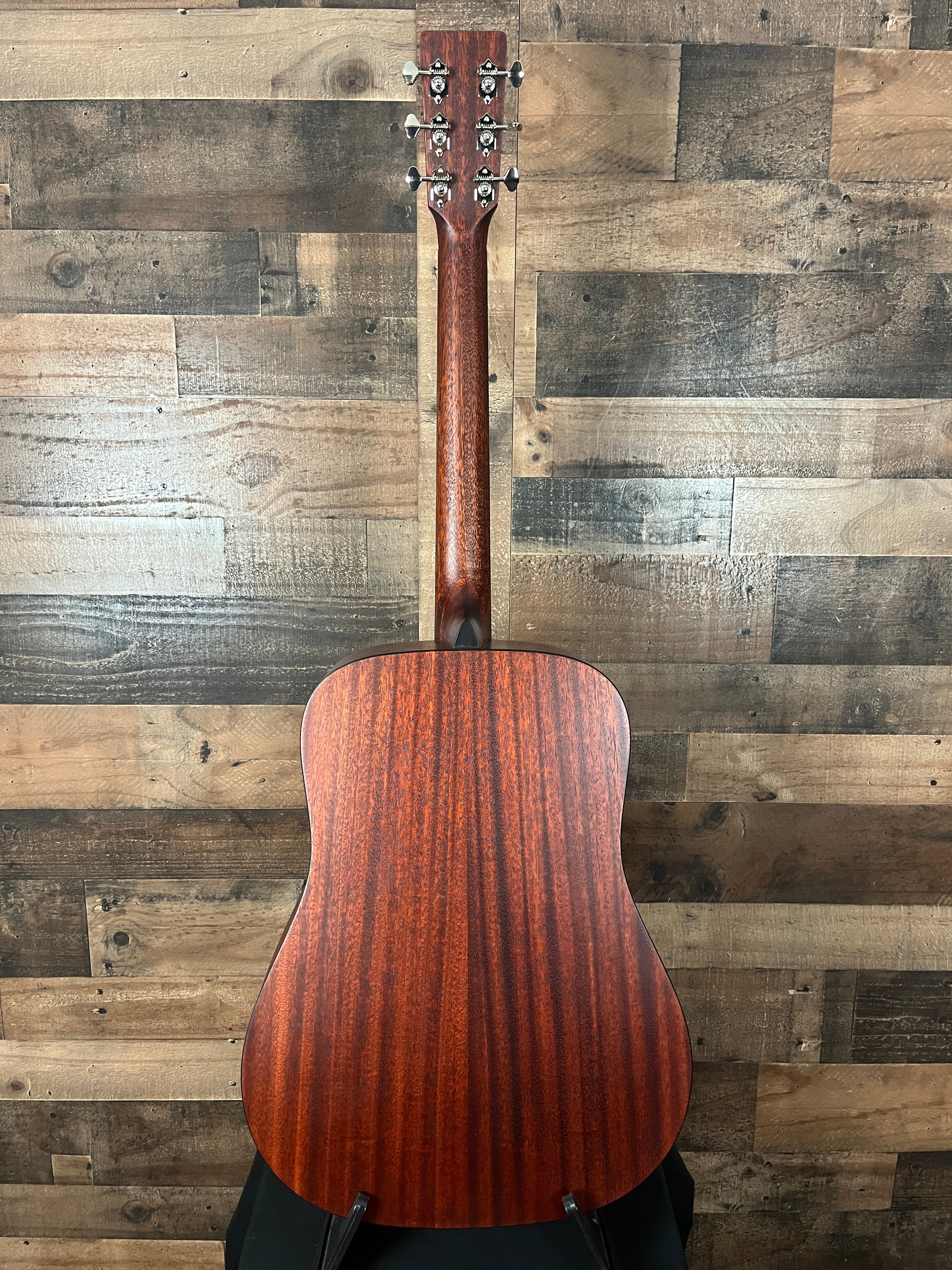 Eastman Guitars E1DL, Left Handed Dreadnought Acoustic Guitar, Natural, Gig Bag, 055