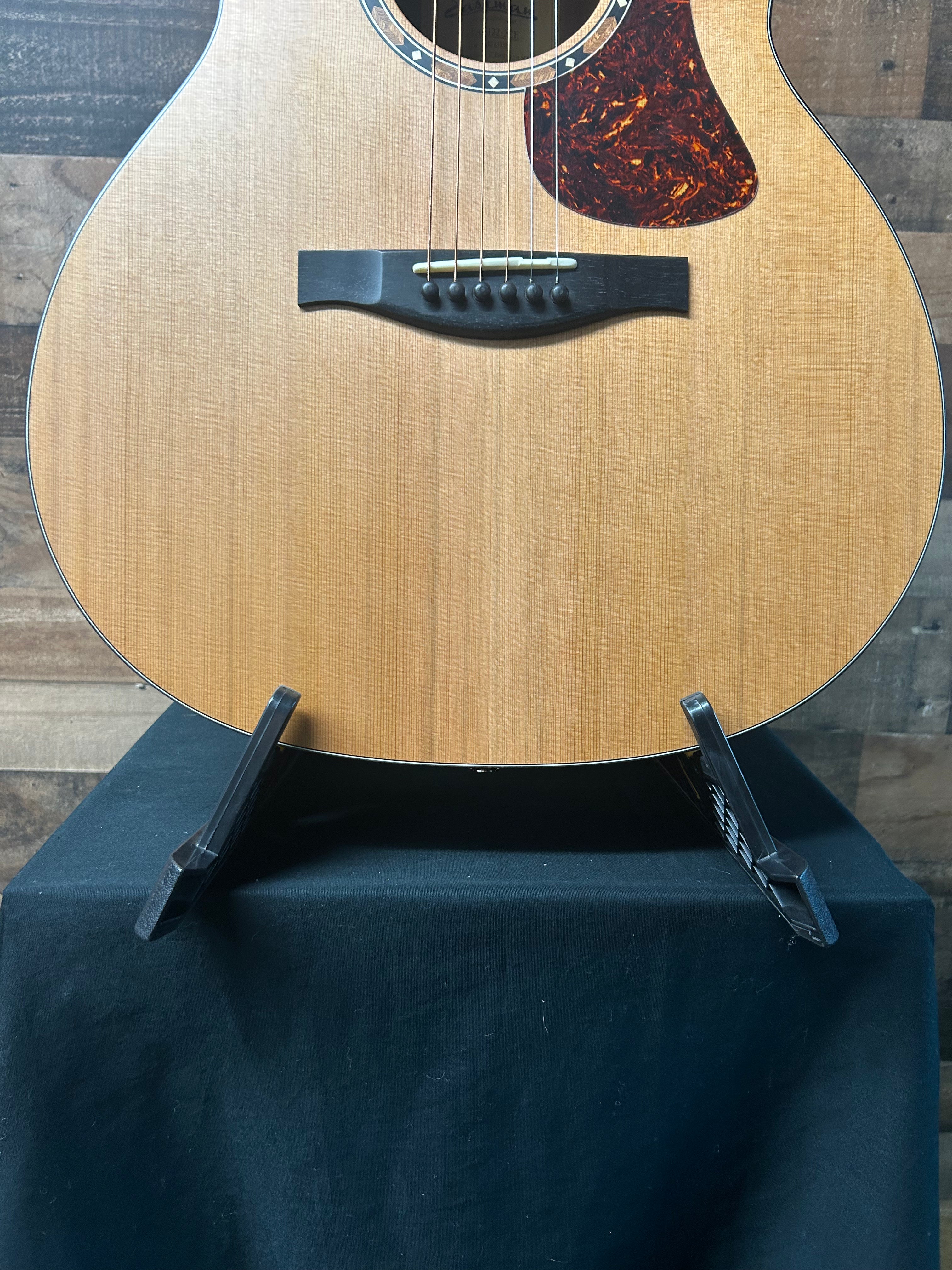 Eastman AC122-2CE Natural