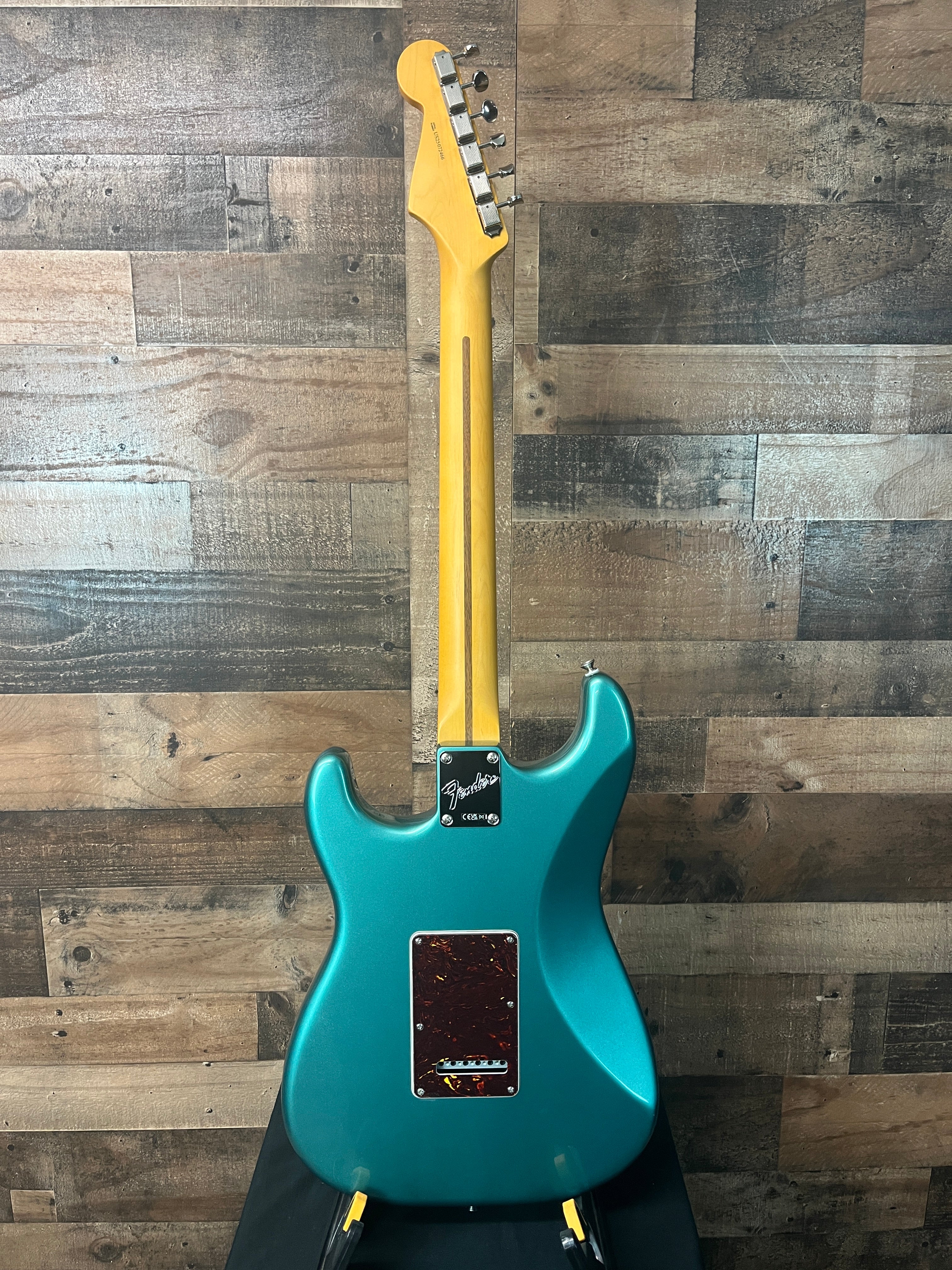 Fender American Professional Classic Stratocaster, Sherwood Forest Green Metallic, Gig Bag, 466