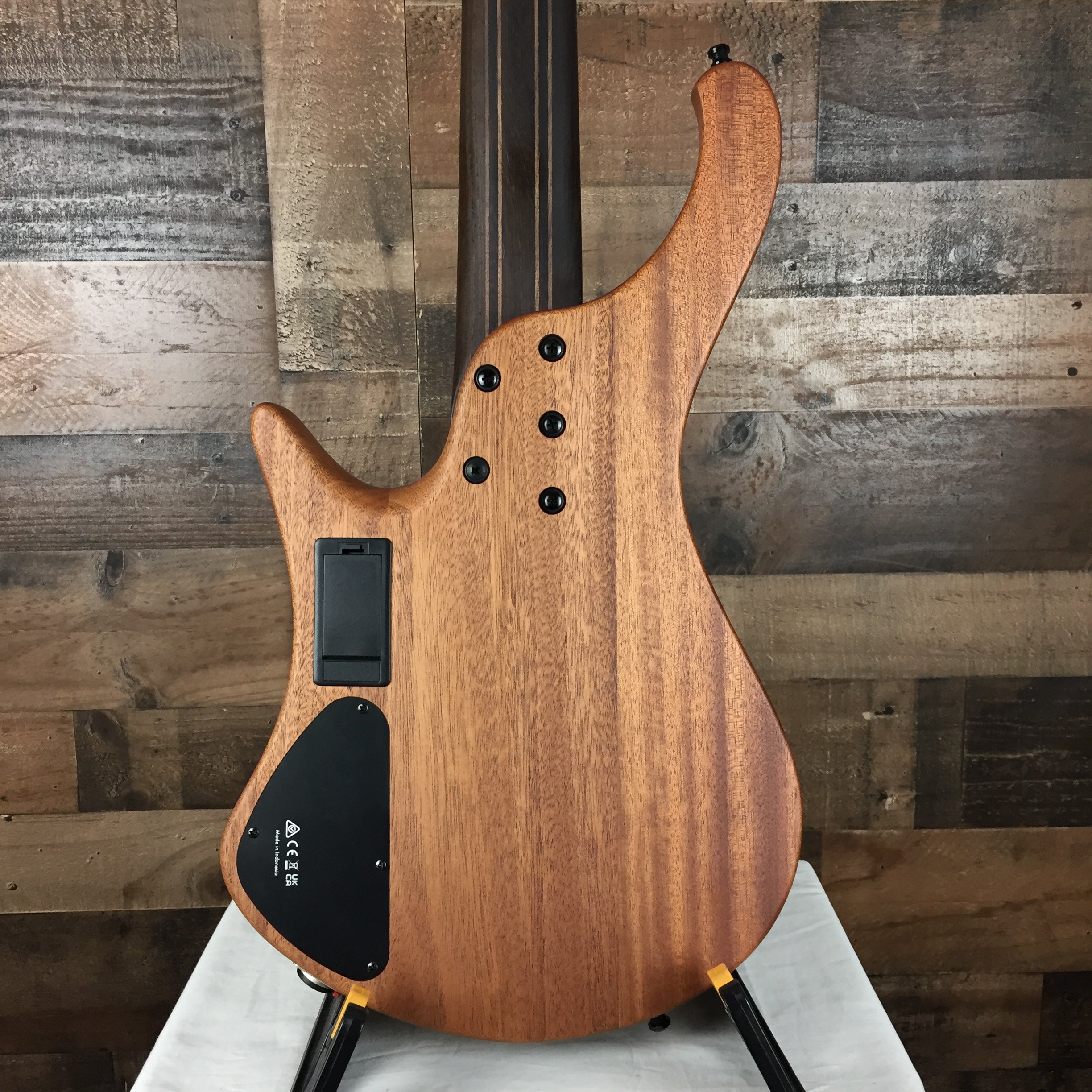 EHB1505MS Bass Guitar, Ocean Inlet Flat, Gig Bag, 293