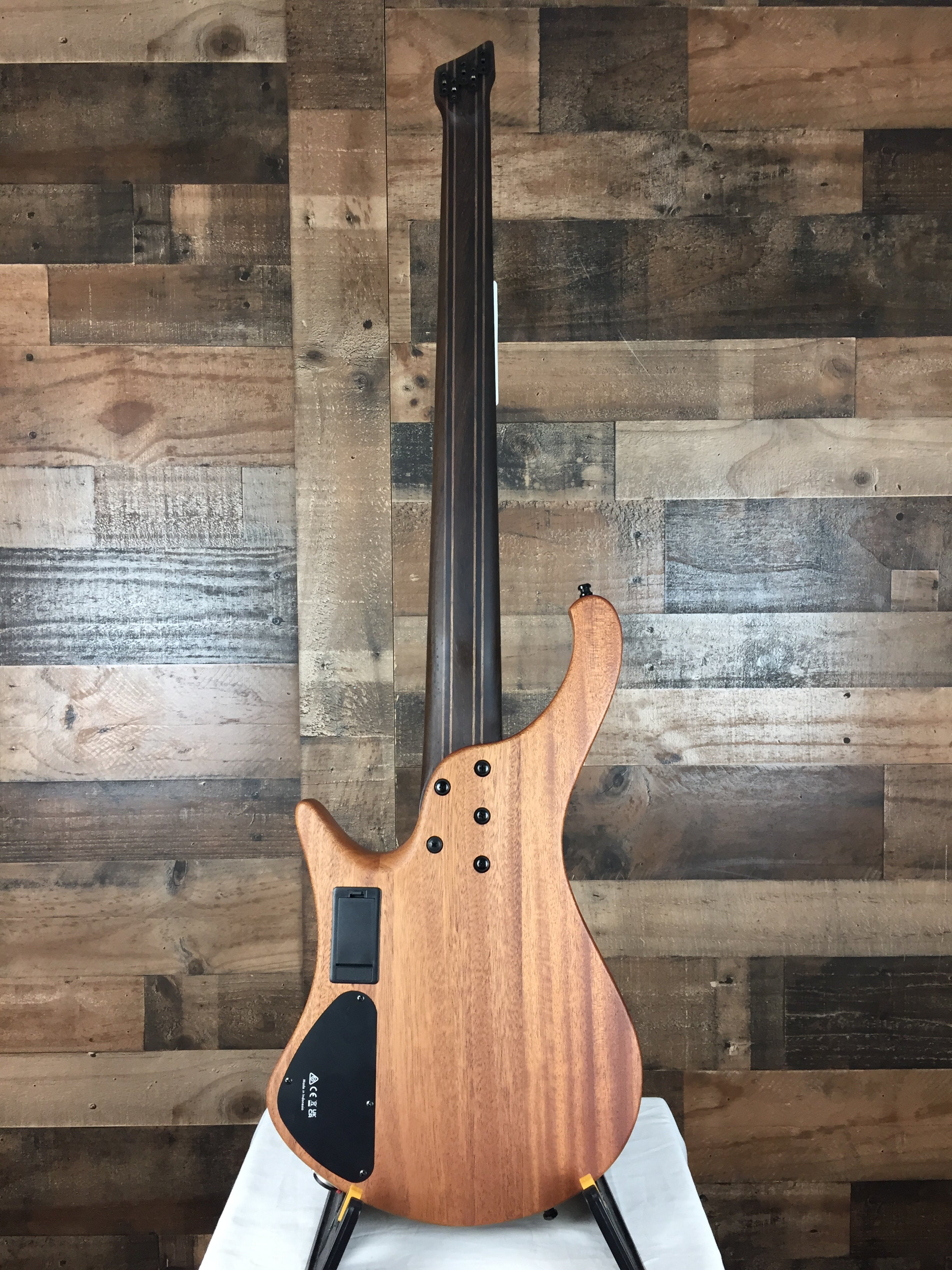 EHB1505MS Bass Guitar, Ocean Inlet Flat, Gig Bag, 293