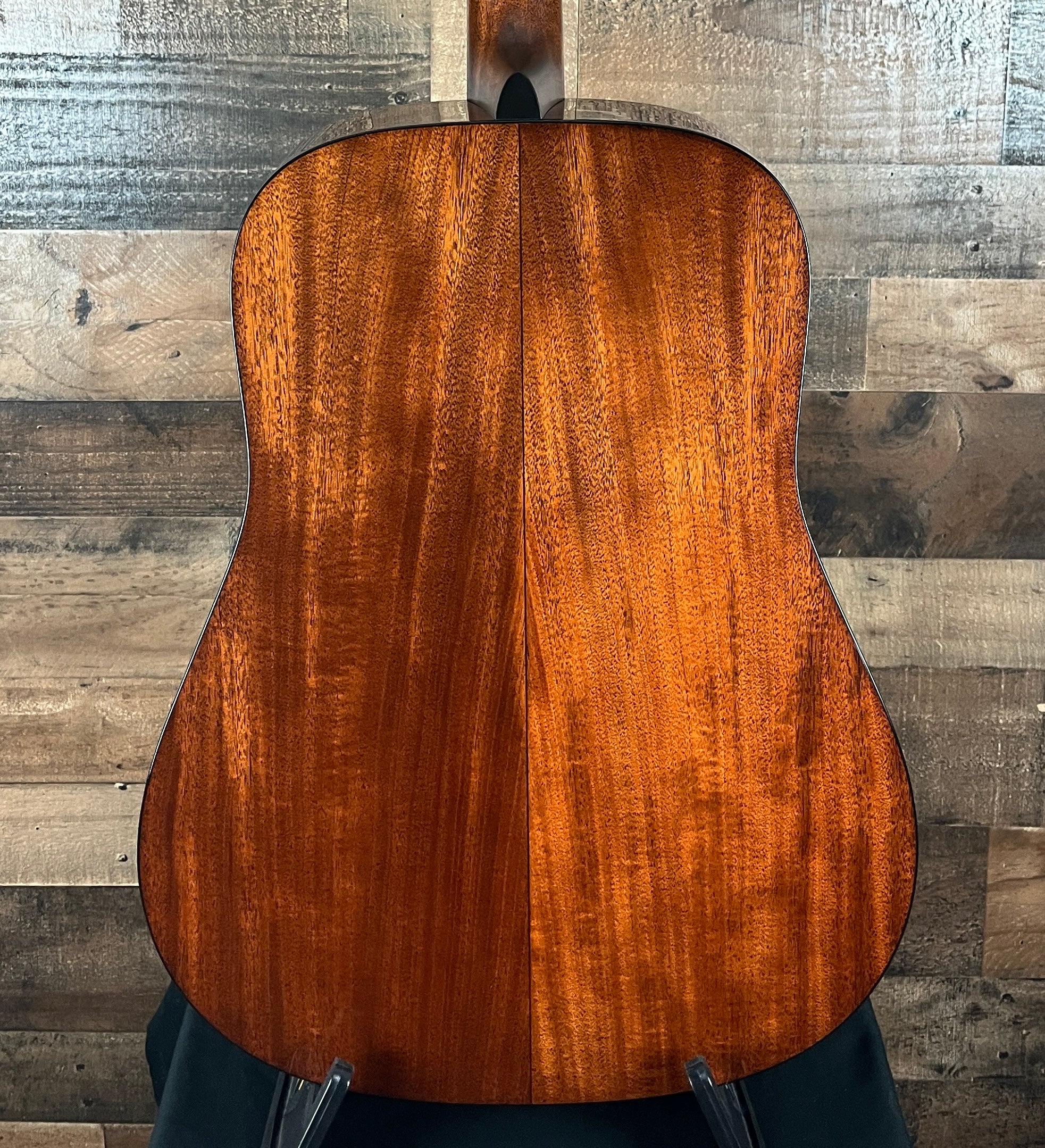 Martin D-18, D18, Left Handed Acoustic Guitar, Hard Case, 629