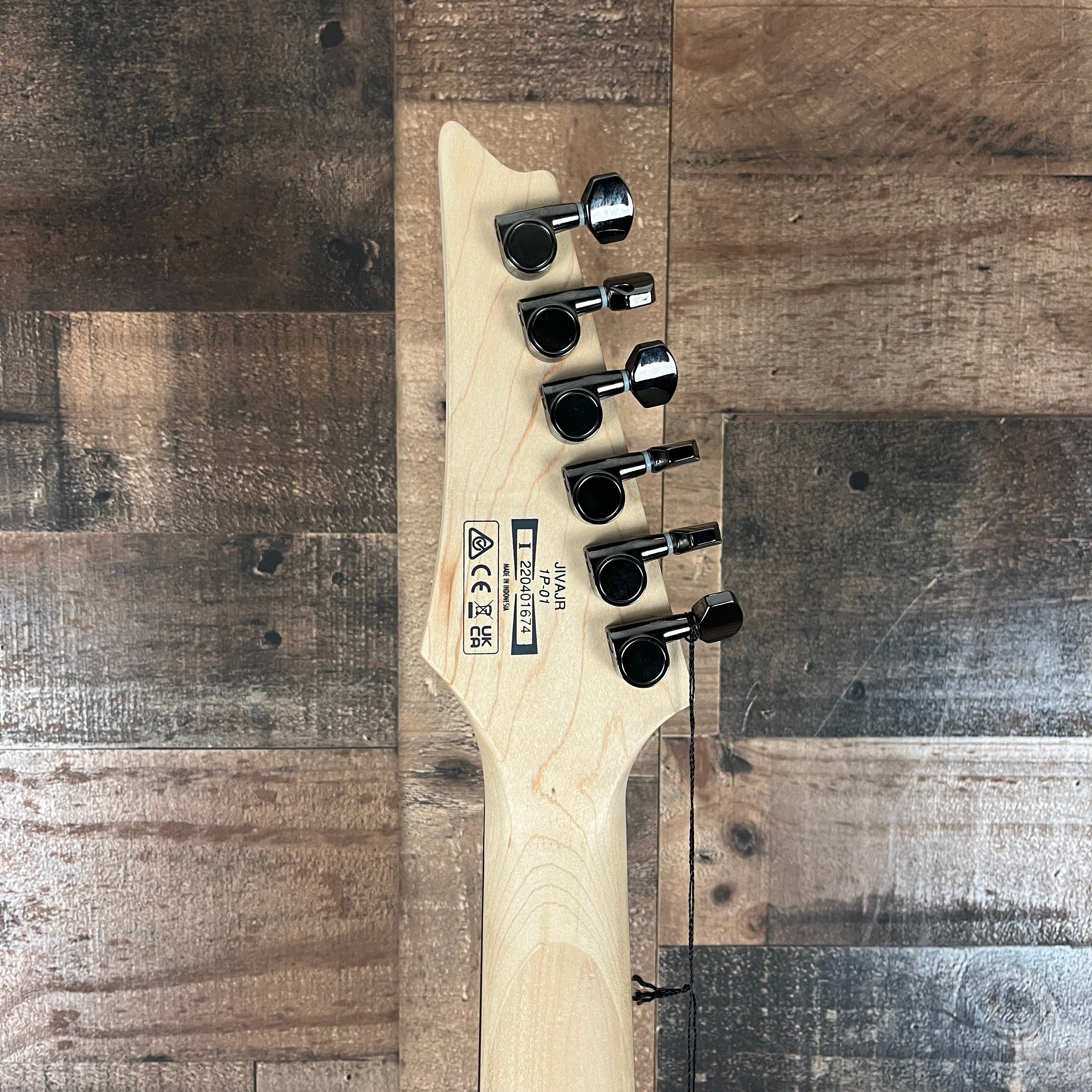 Nita Strauss Signature JIVA JR Deep Sea Blonde, 674