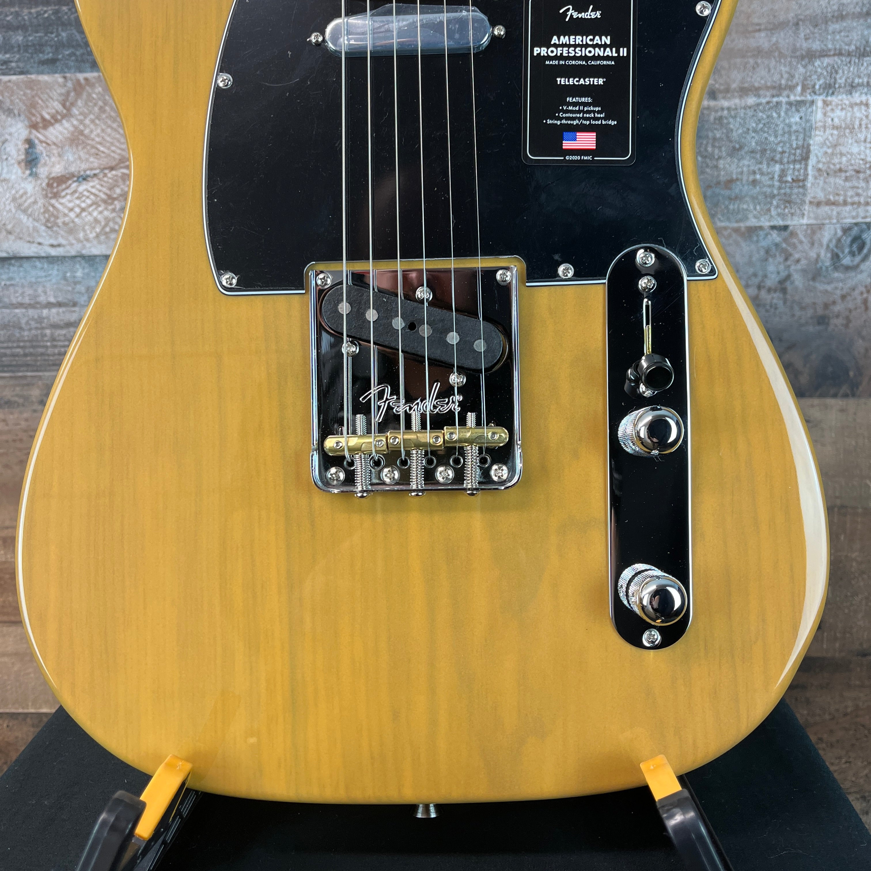 American Professional II Telecaster, Maple Fretboard, Butterscotch Blonde, Hard Case, 915