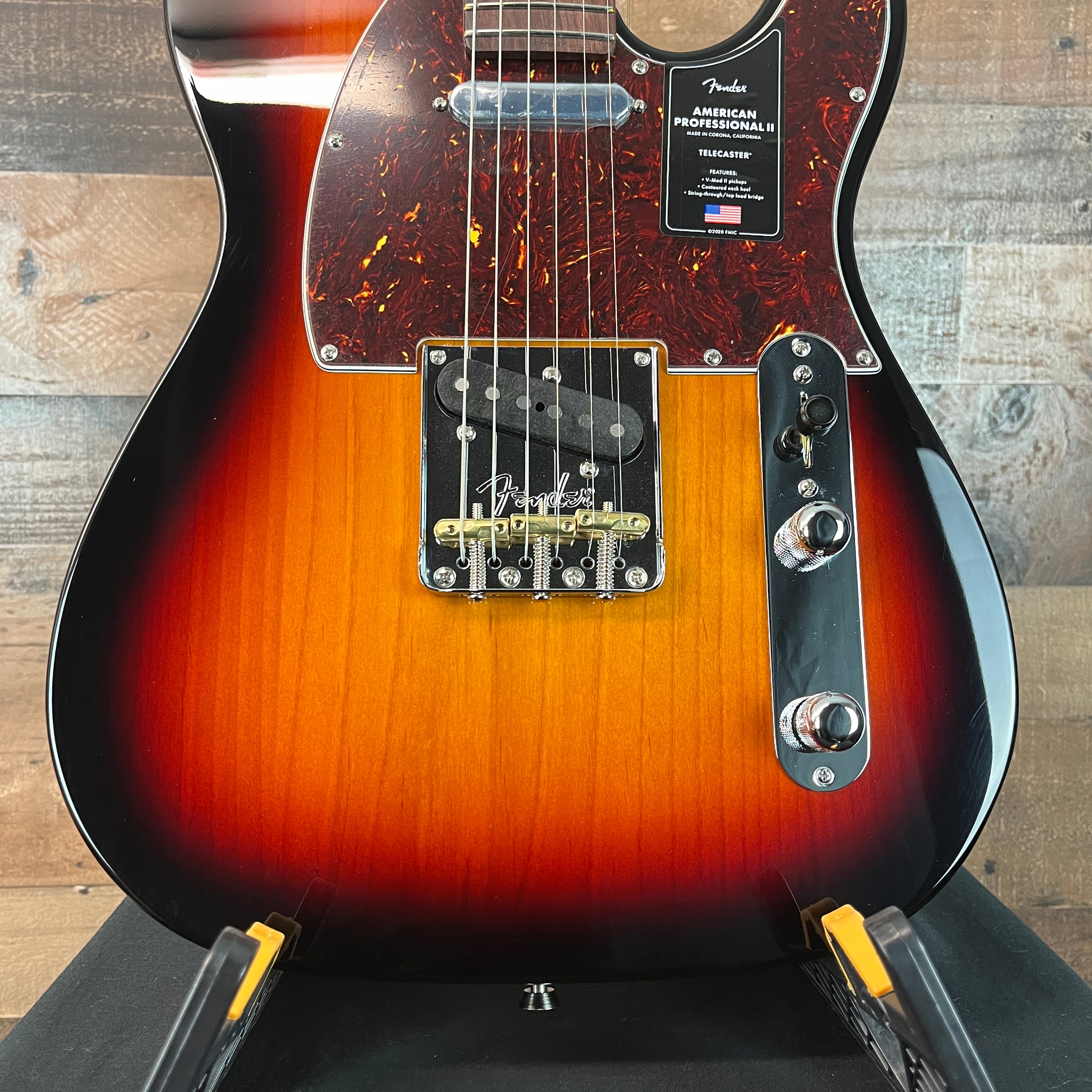 American Professional II Telecaster, Rosewood Fretboard, 3-Color Sunburst, Hard Case, 579