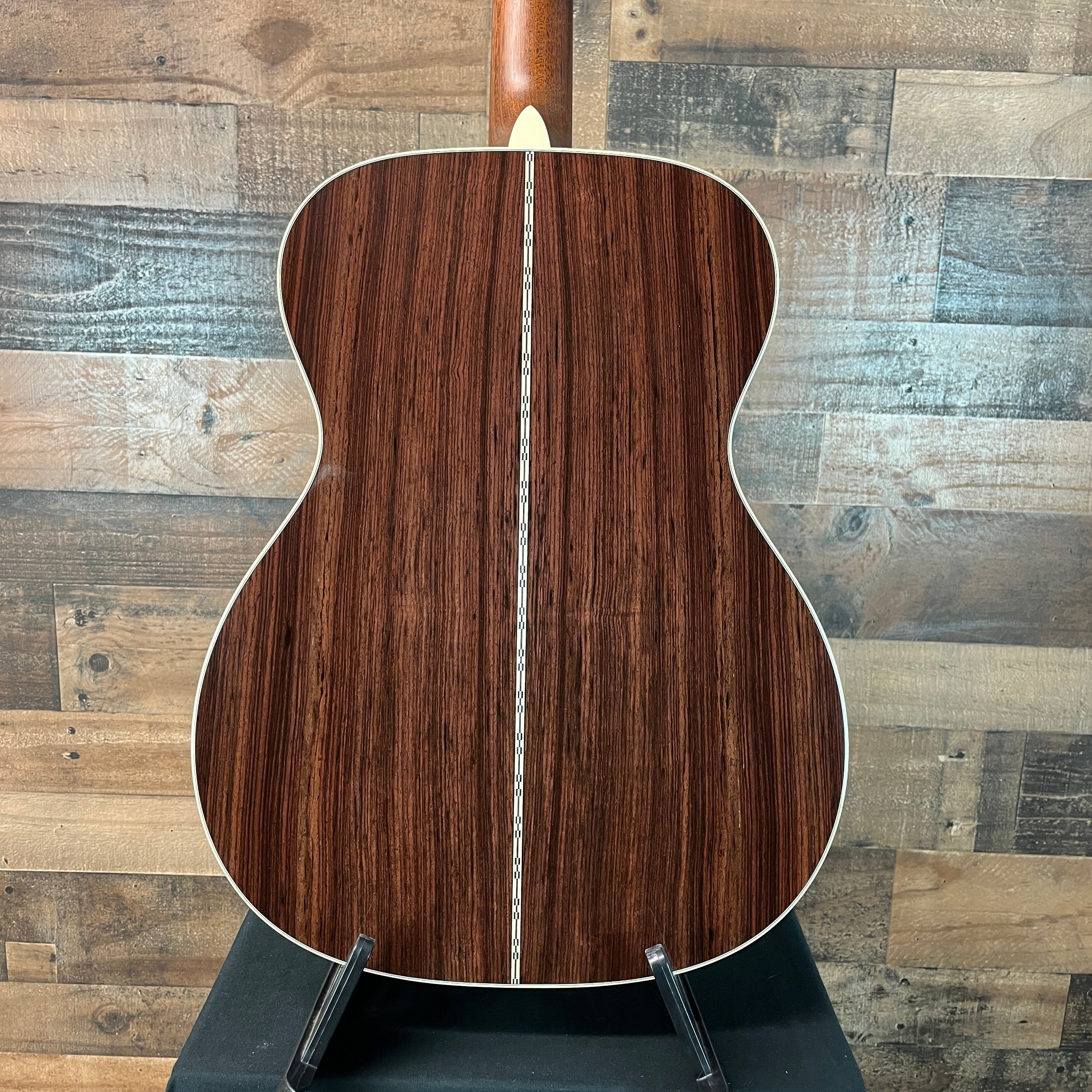 Martin OM-28 OM28 Left-handed, Natural, Hardcase, 563