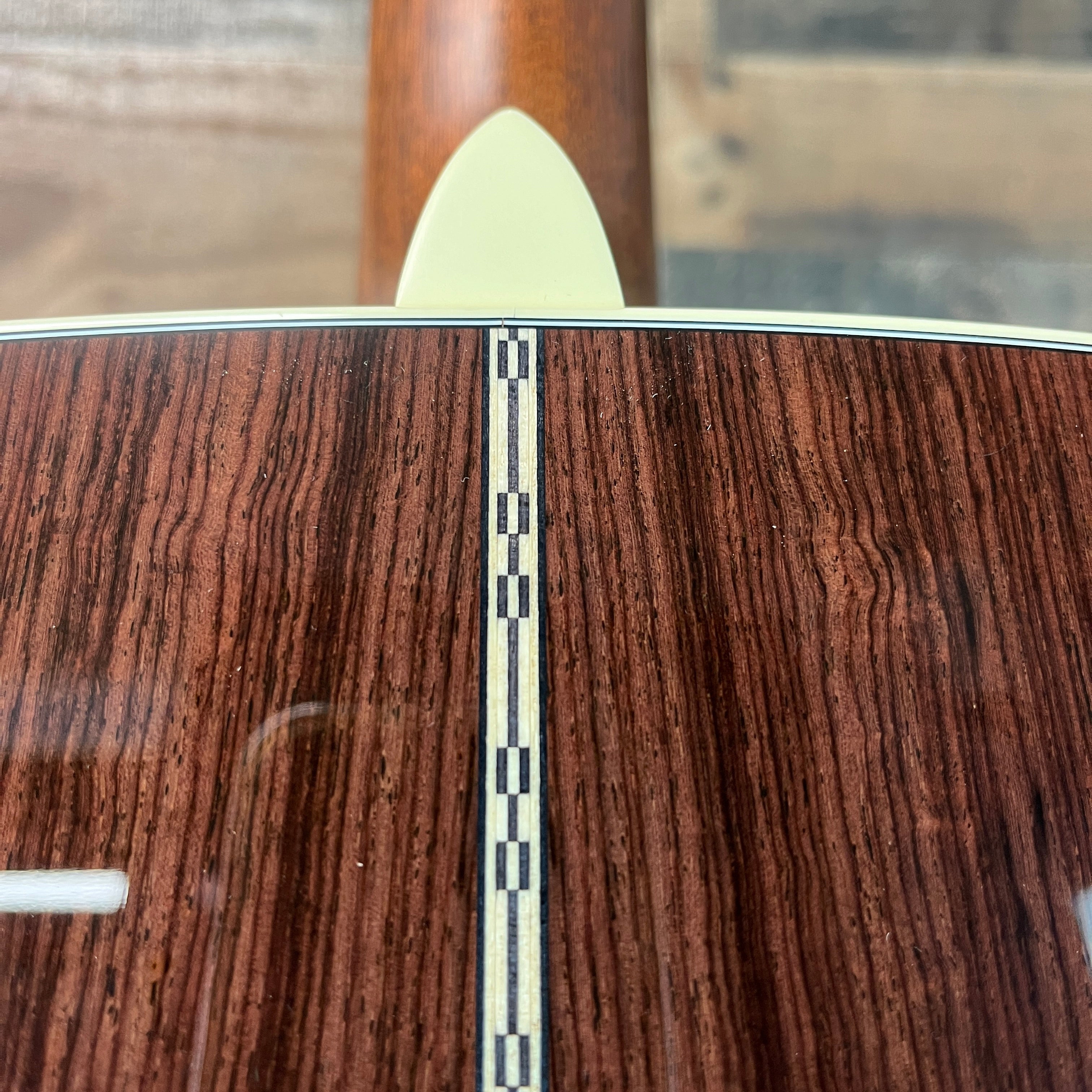 Martin OM-28 OM28 Left-handed, Natural, Hardcase, 563