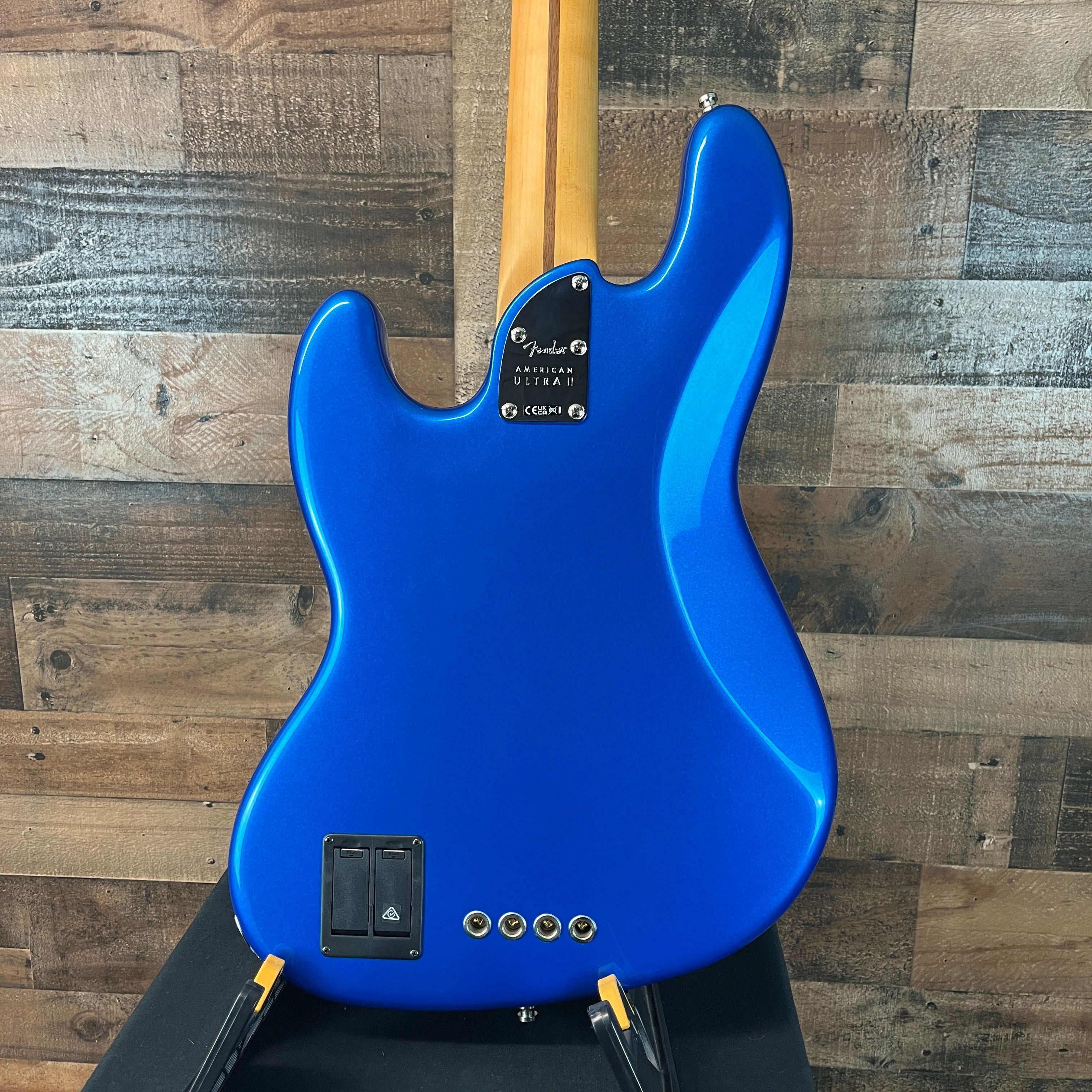 Fender American Ultra II Jazz Bass, Noble Blue, Ebony Fingerboard, Hard Case, 829