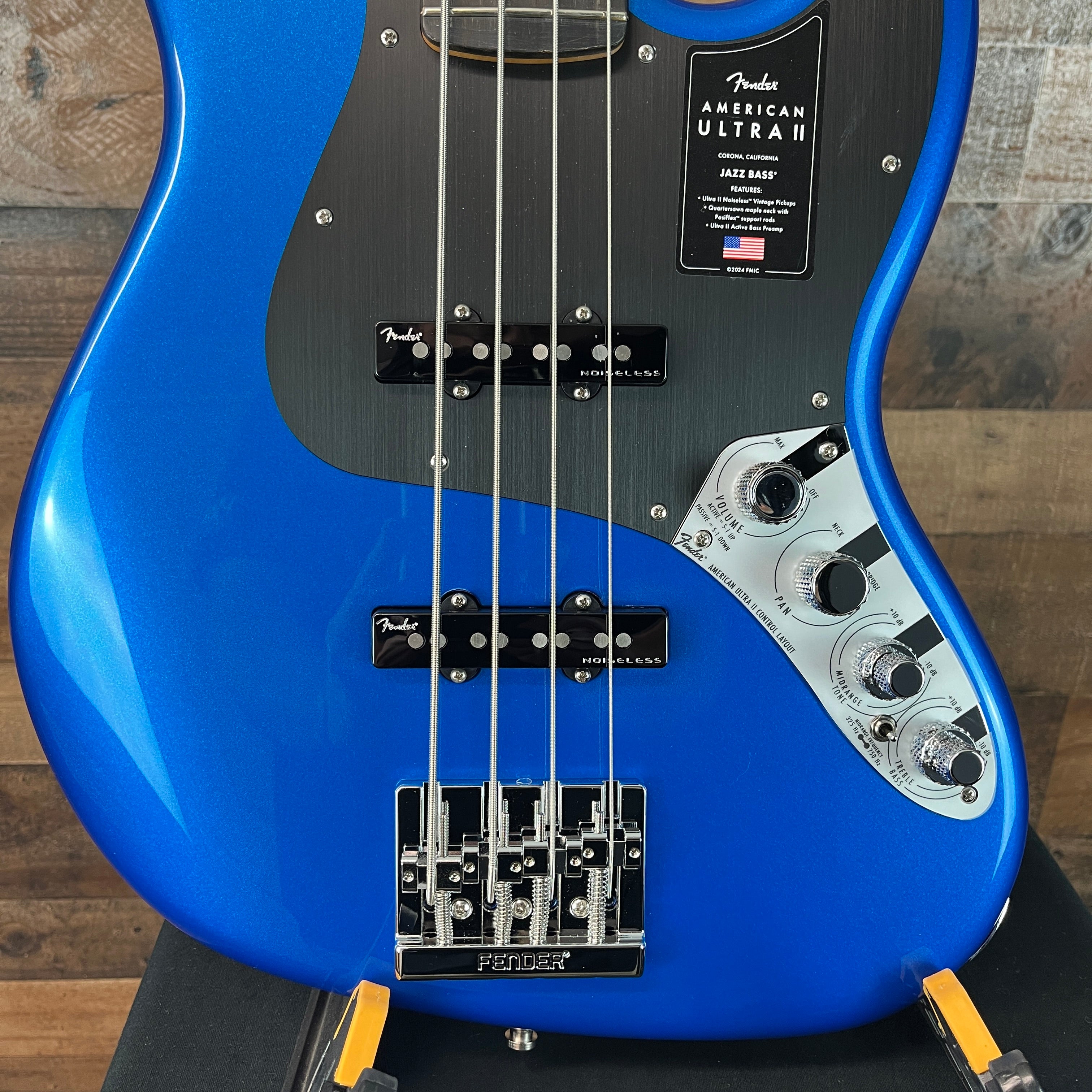 Fender American Ultra II Jazz Bass, Noble Blue, Ebony Fingerboard, Hard Case, 829