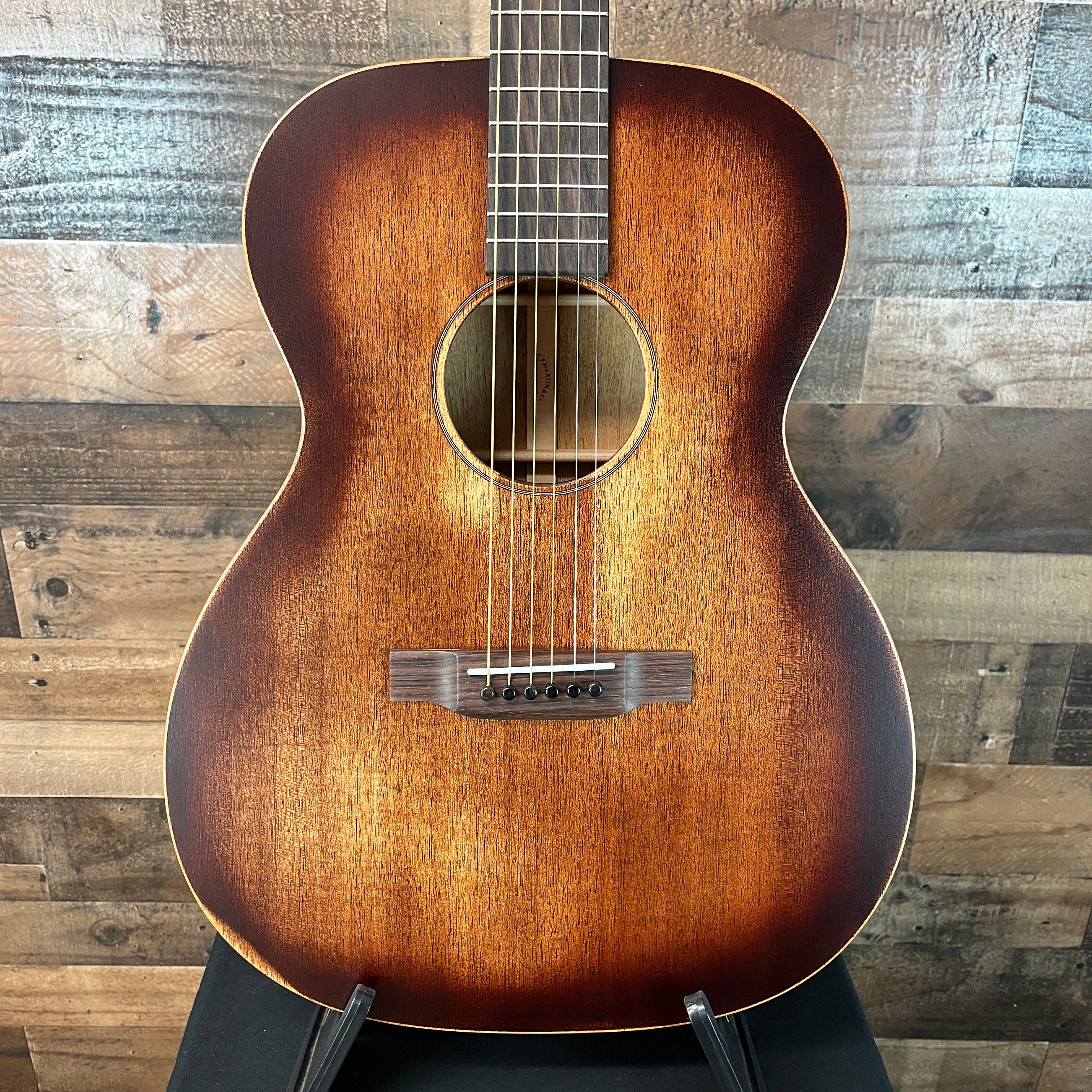 Martin 000-15M StreetMaster, Gig Bag, 585