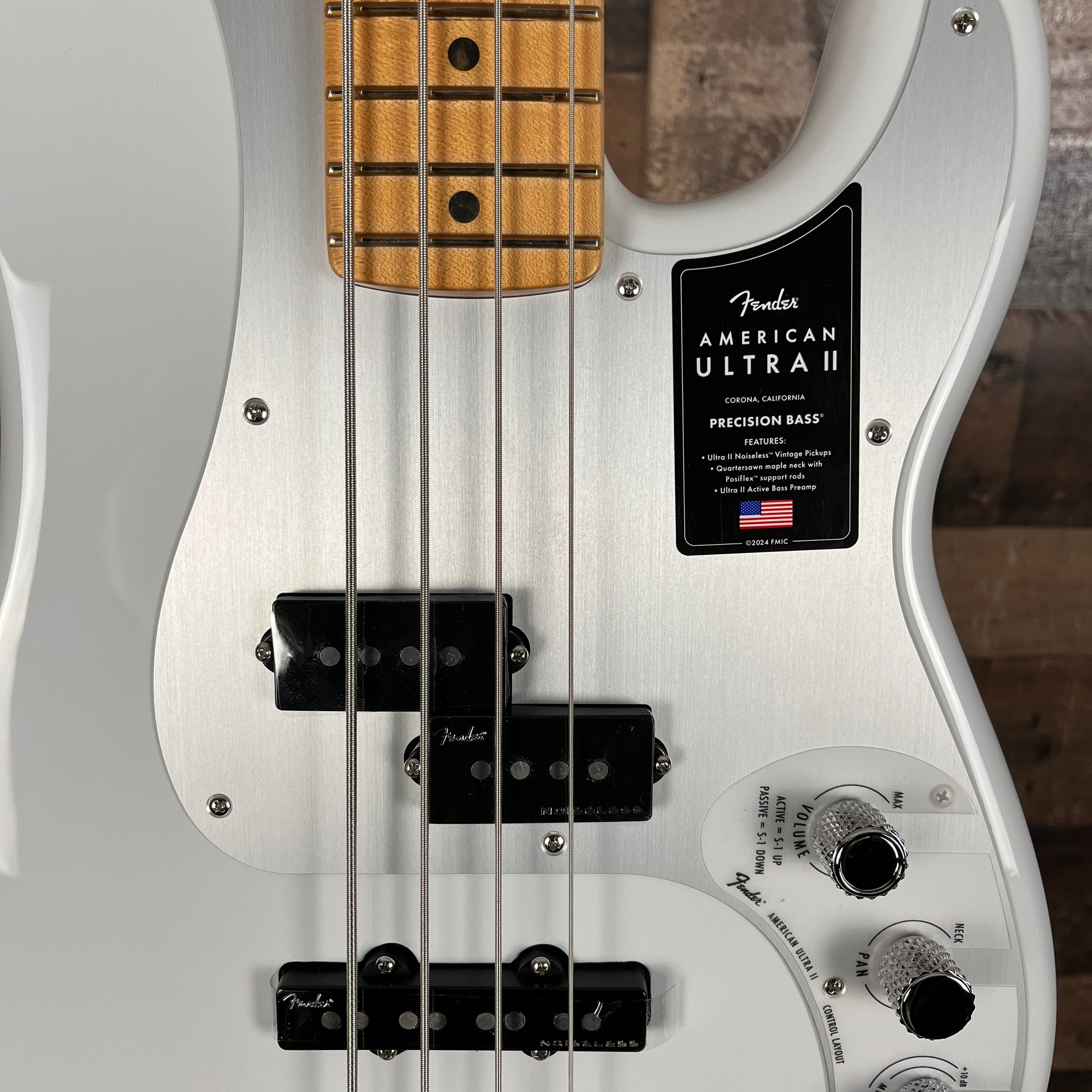 Fender American Ultra II Precision Bass, Avalanche, 376