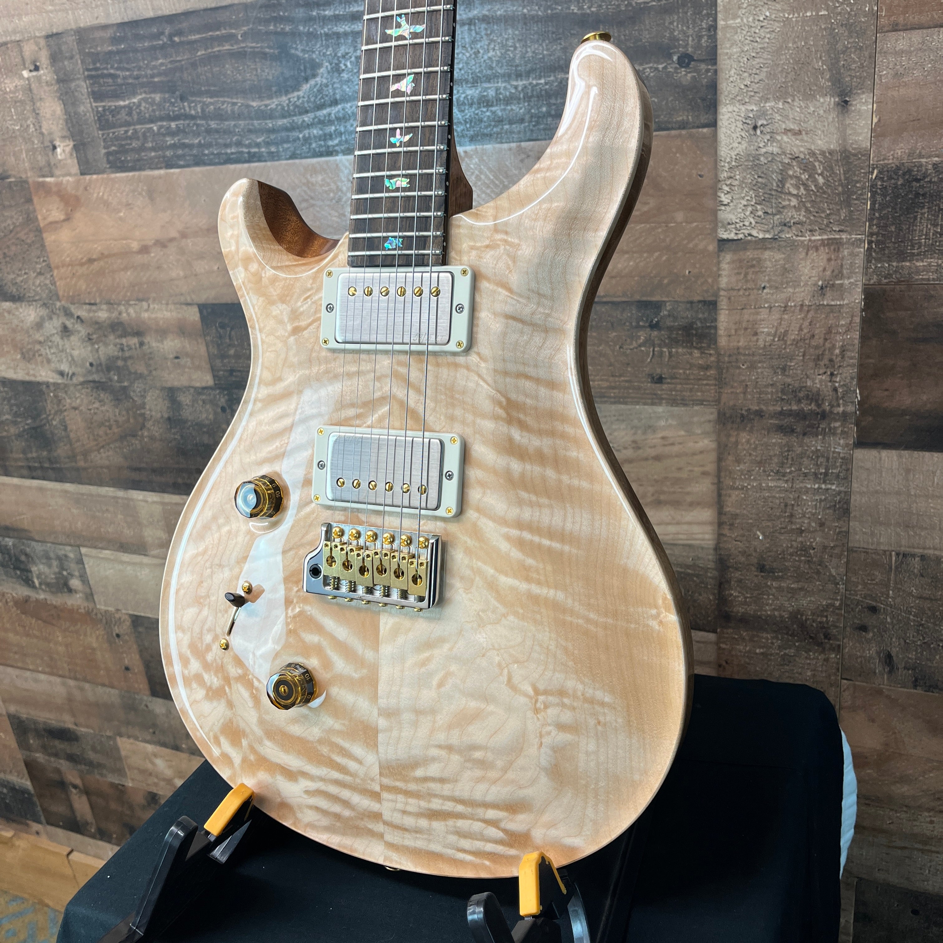 PRS Wood Library Custom 24, Left Handed, Maple Quilt 10-Top, Natural Finish, Ziricote Fingerboard, Paisley PRS Hardcase, 598