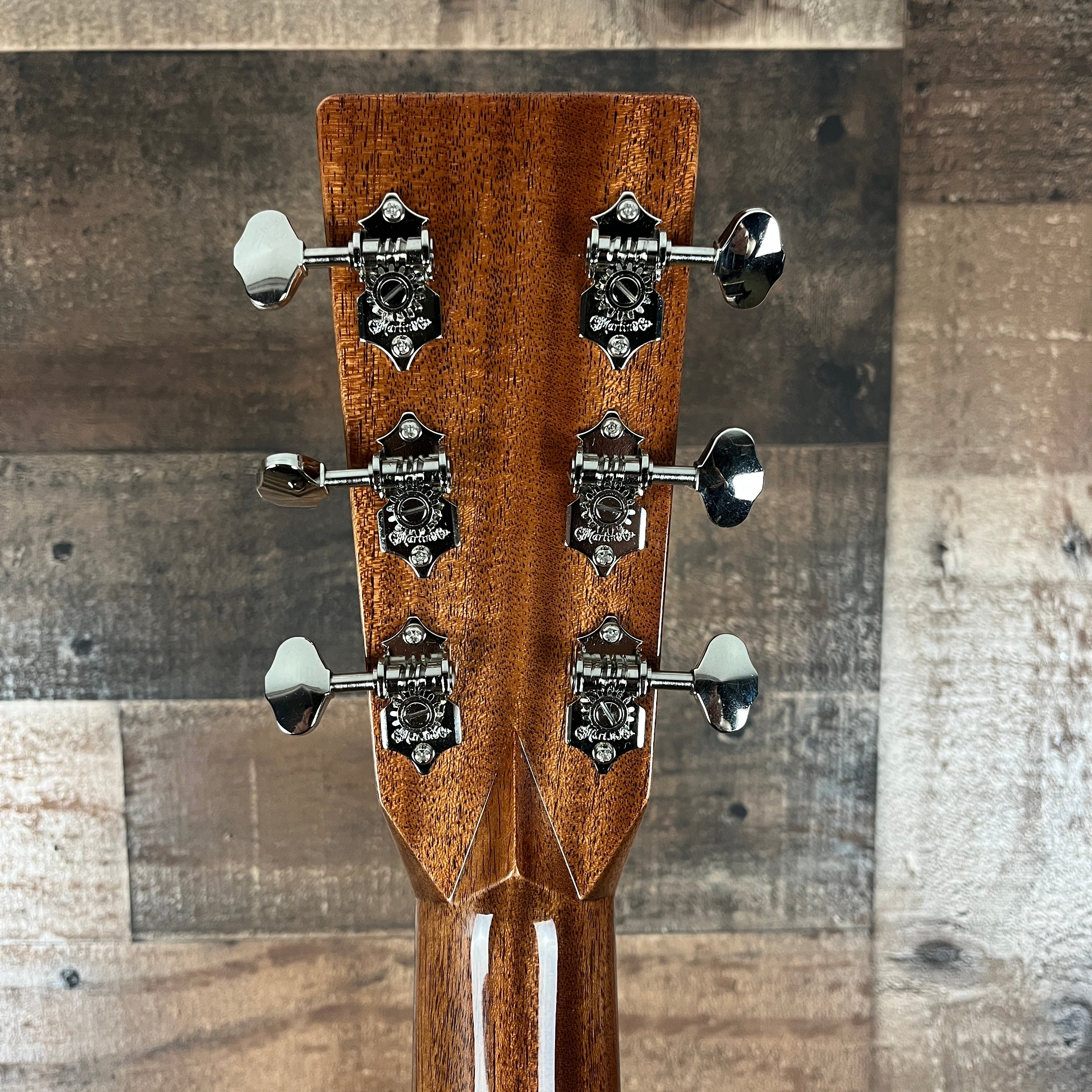 Martin 000-28EC, Natural, Hardshell Case, 334