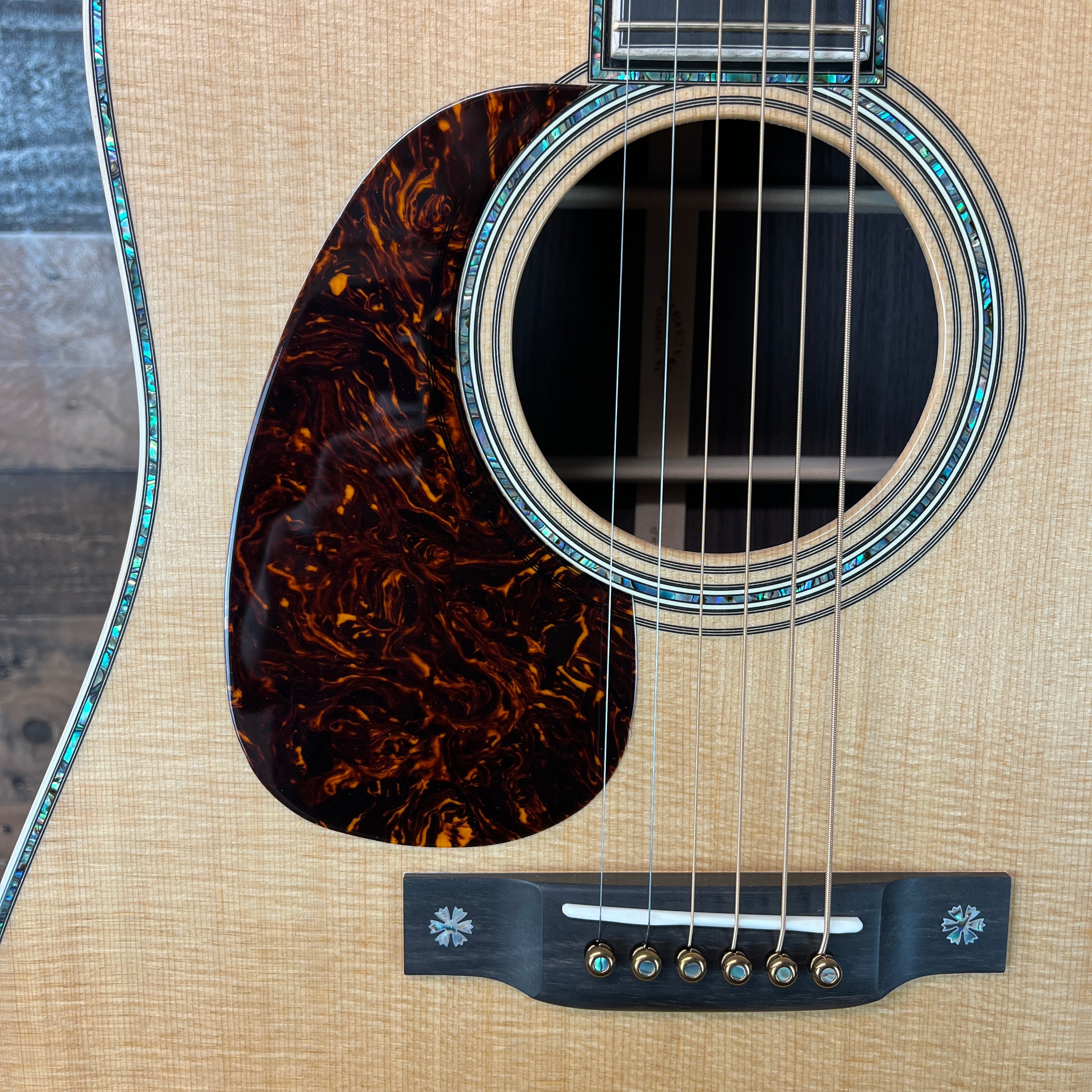 Martin D-42 Modern Deluxe D42, Natural, Left Handed, Free Ship, Hardcase, 802