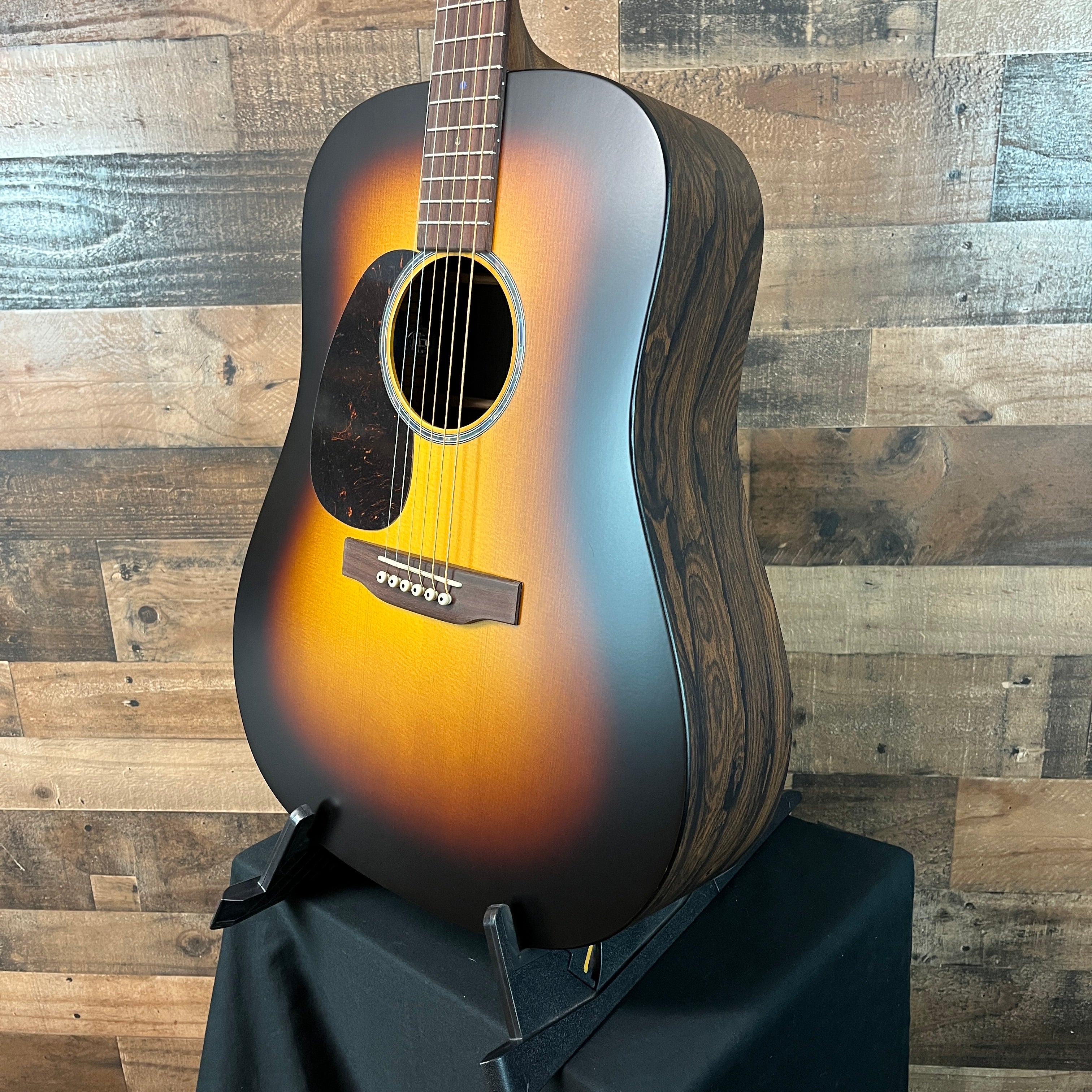 Martin D-X2E LEFT-HANDED Acoustic/Electric Guitar, Ziricote Burst, Gig Bag, 772