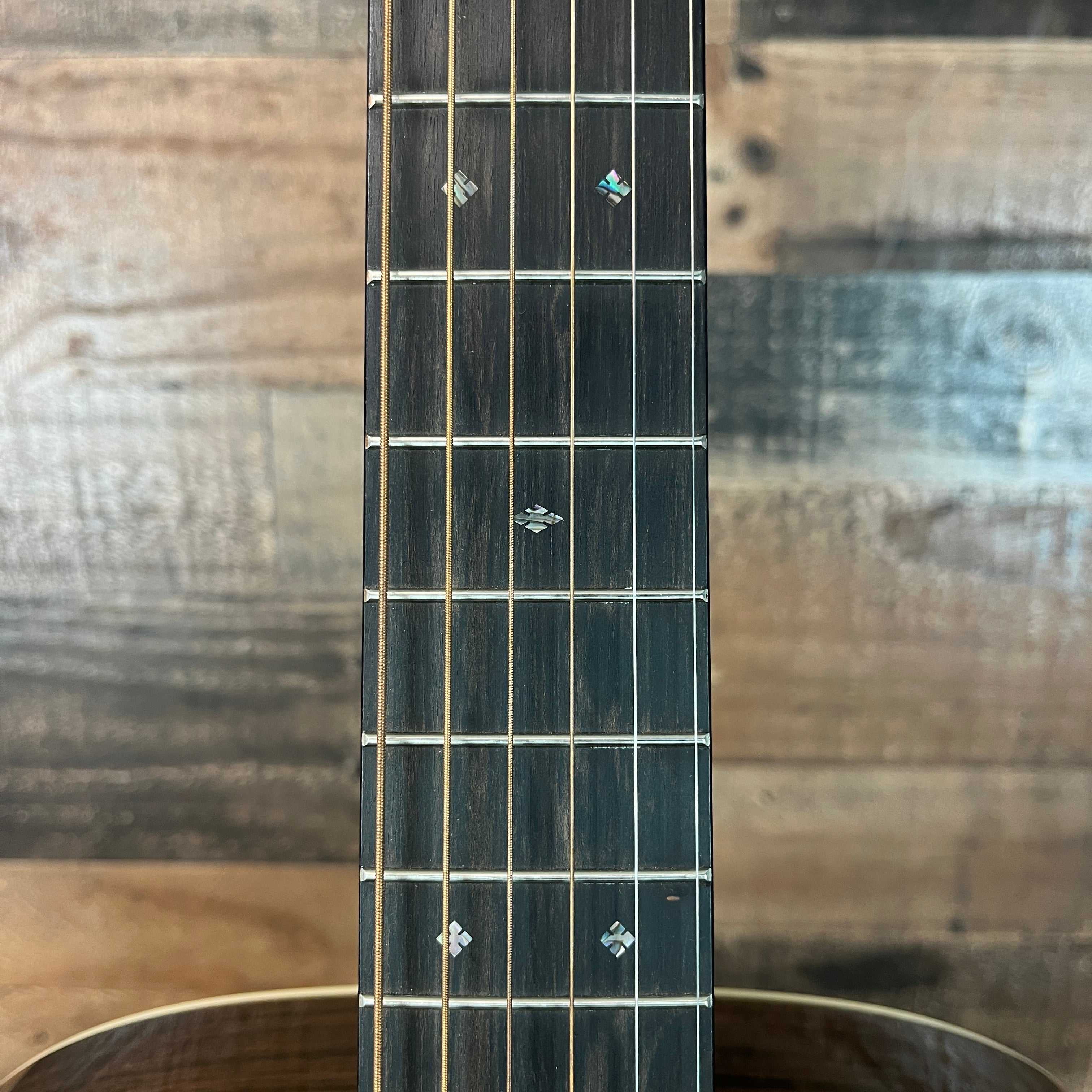 Martin OM-28 Acoustic Guitar, Hard Case, 353