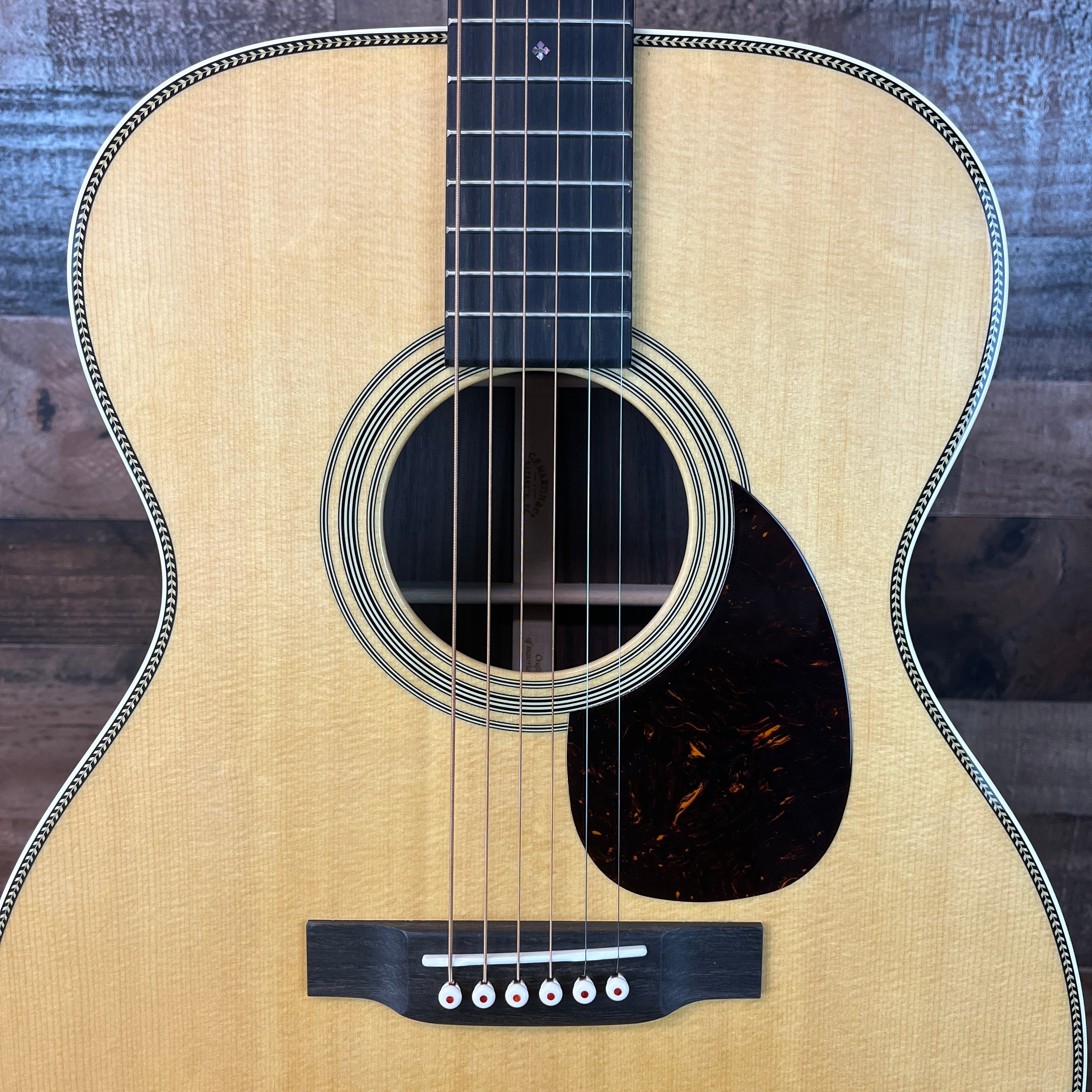 Martin OM-28 Acoustic Guitar, Hard Case, 353