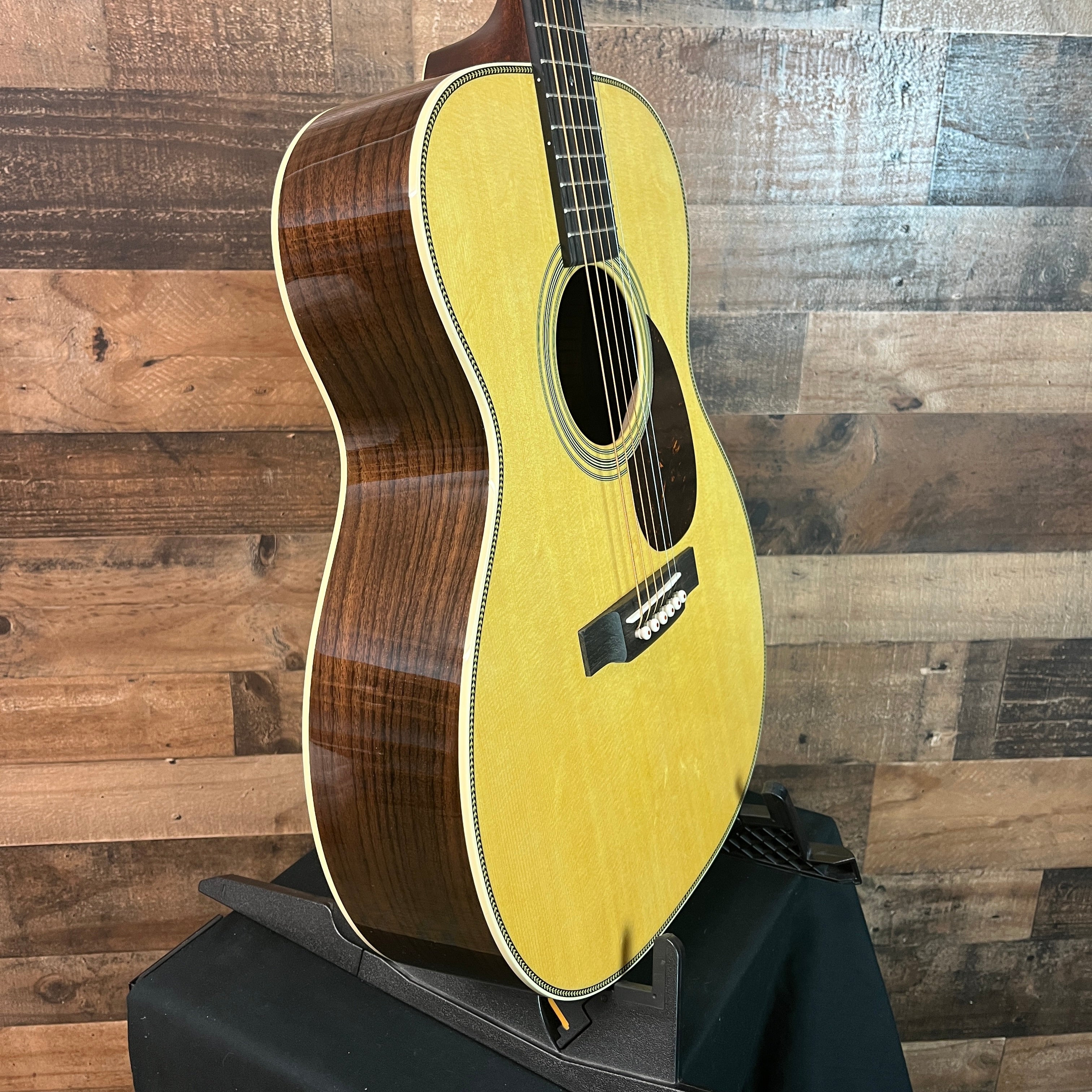 Martin OM-28 Acoustic Guitar, Hard Case, 353
