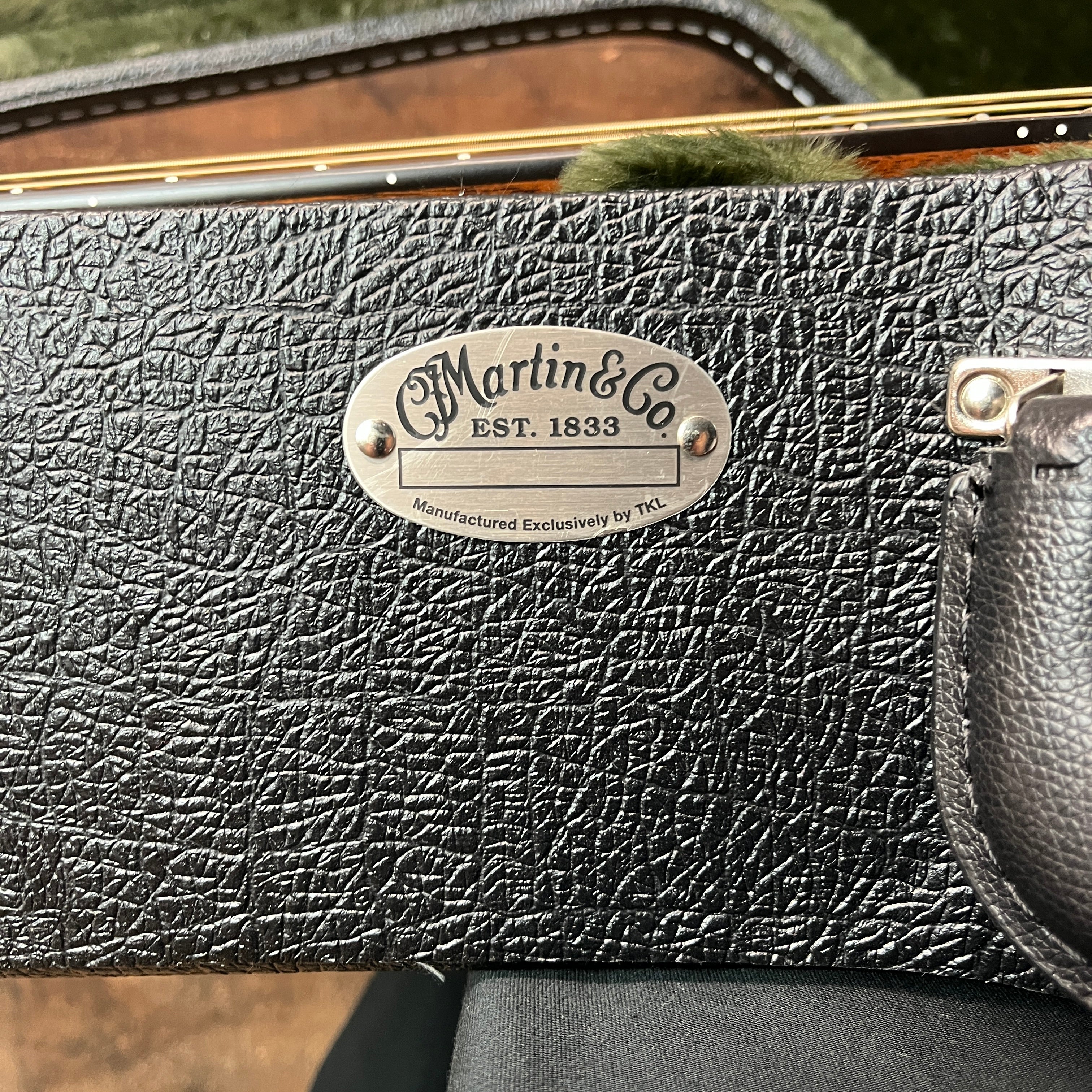 D-18 Satin, 2025 Model, Natural, Hardcase, 738